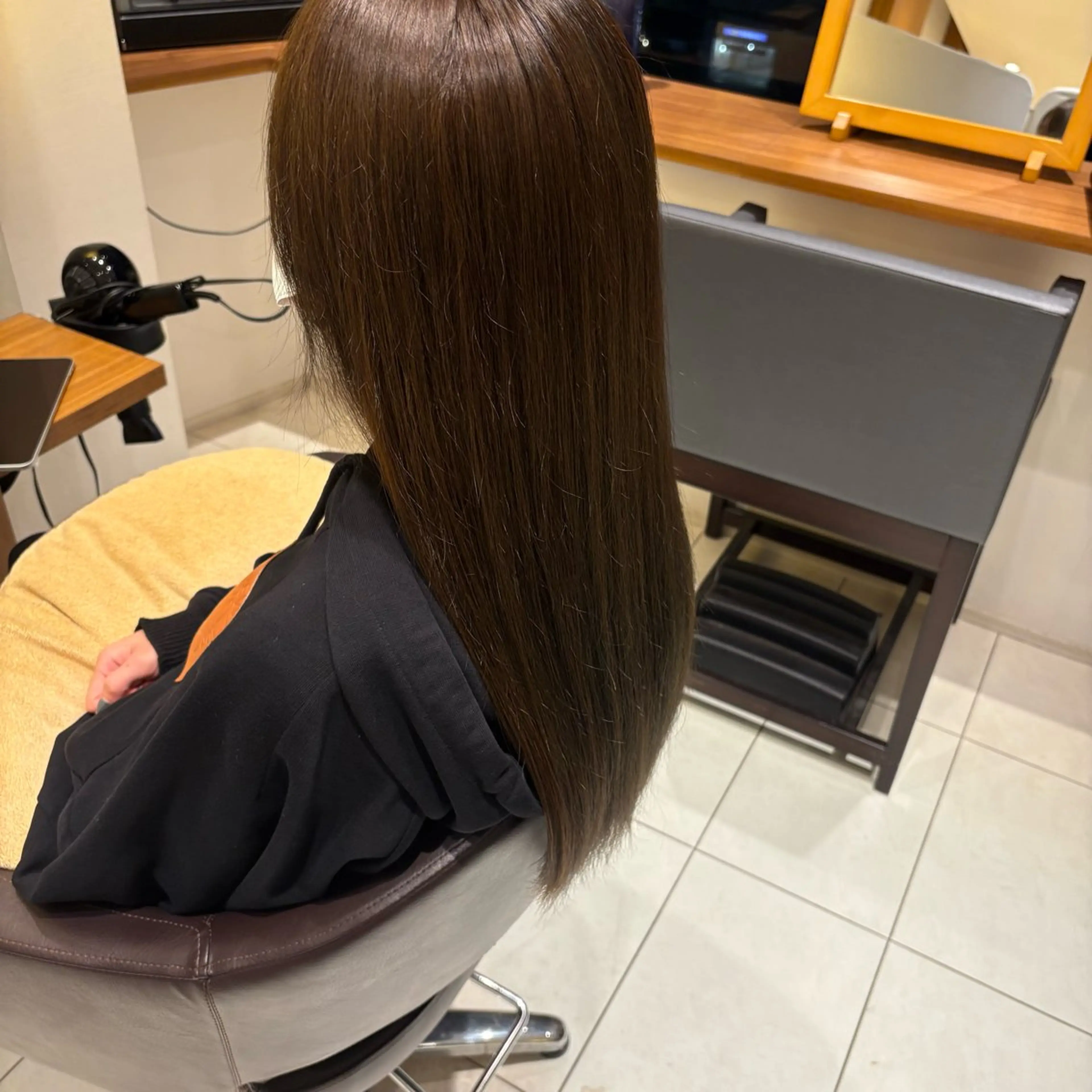 カラー ベージュカラー オリーブベージュ ヘアーサロン　ソシエ所属・森田 玲央のヘアスタイル