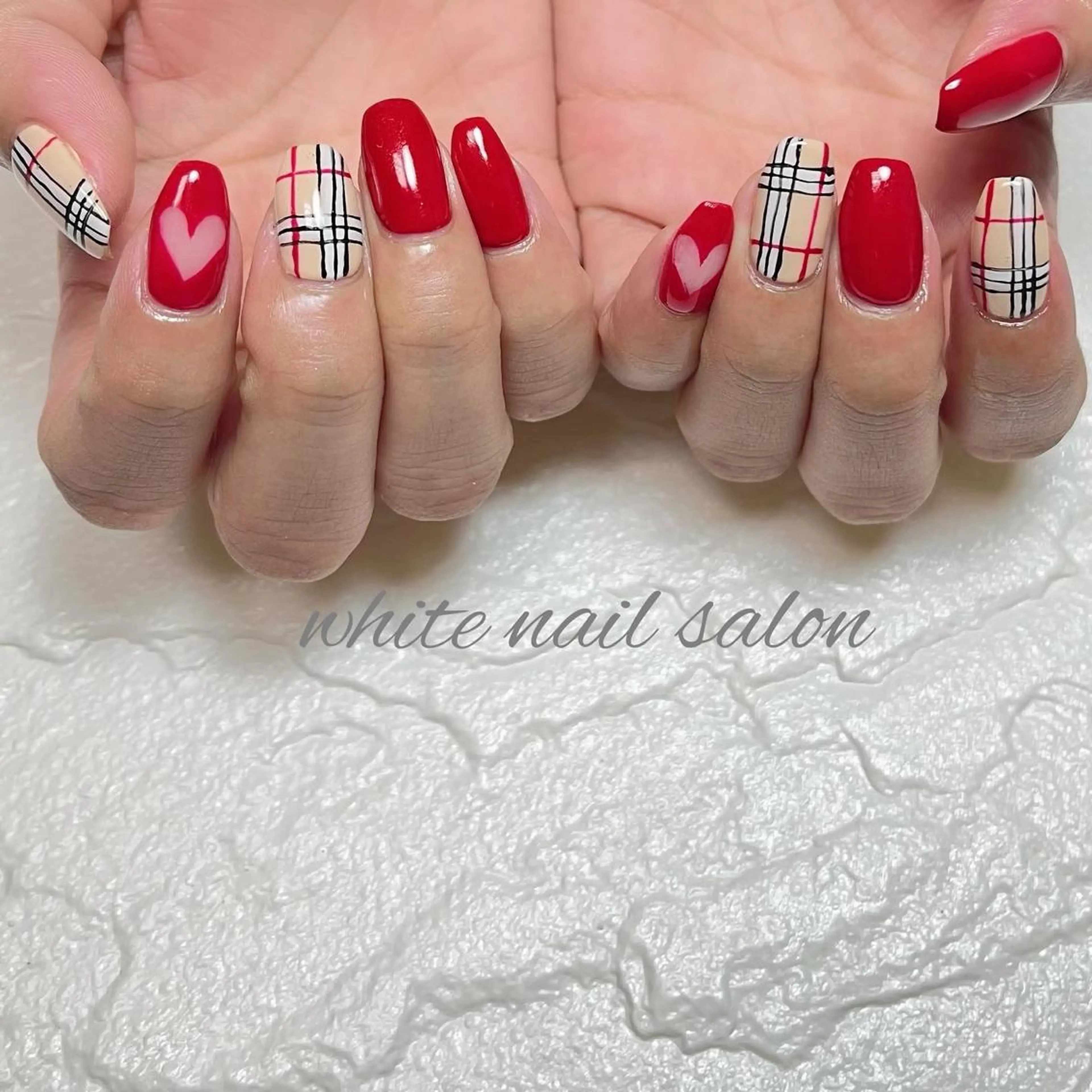 ネイル フットネイル ジェルネイル ハードジェル ラメ(グリッター) 持ち込み ハンドネイル white nail salonのネイルデザイン