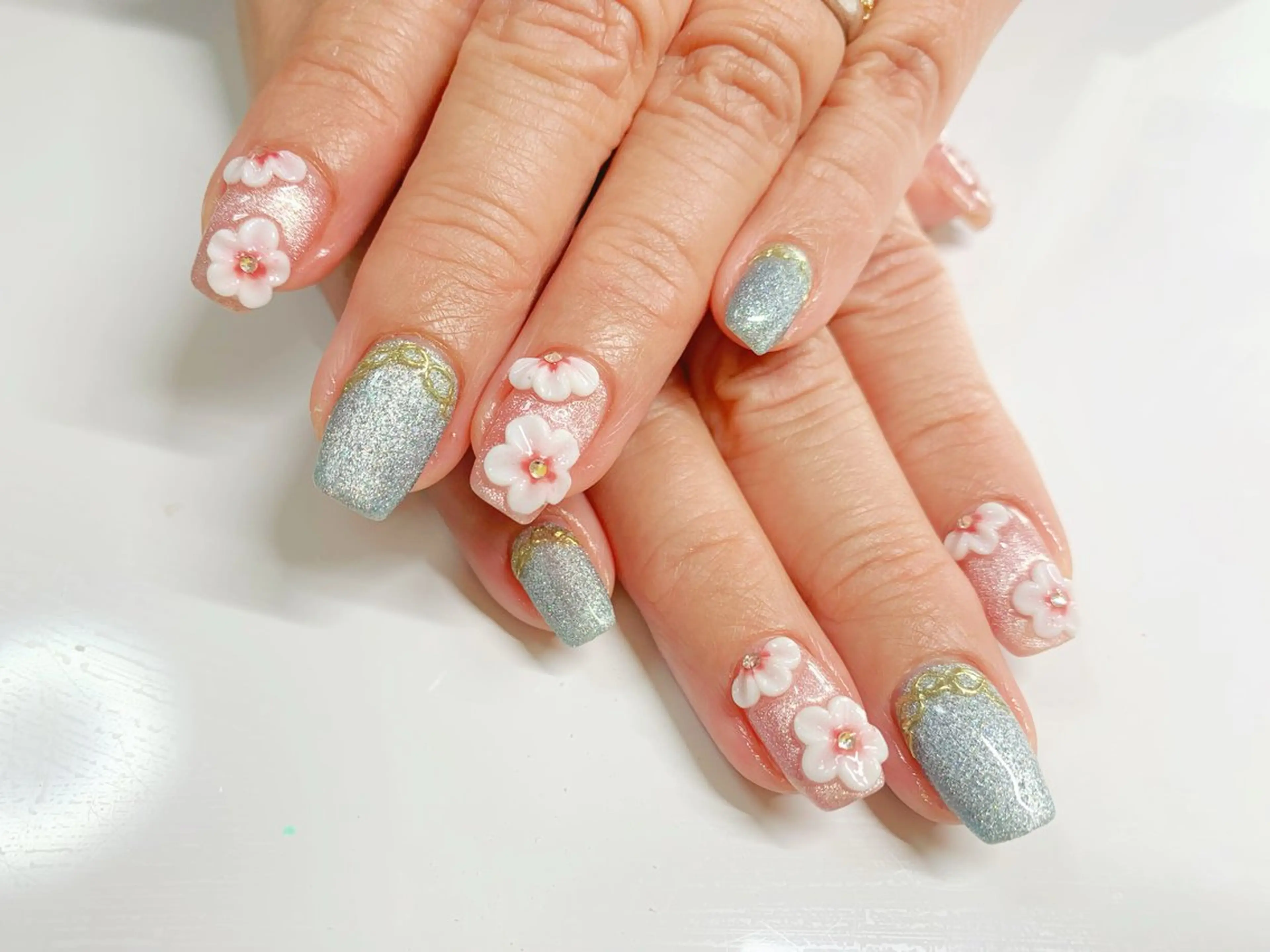 ネイル Lino Nailのネイルデザイン