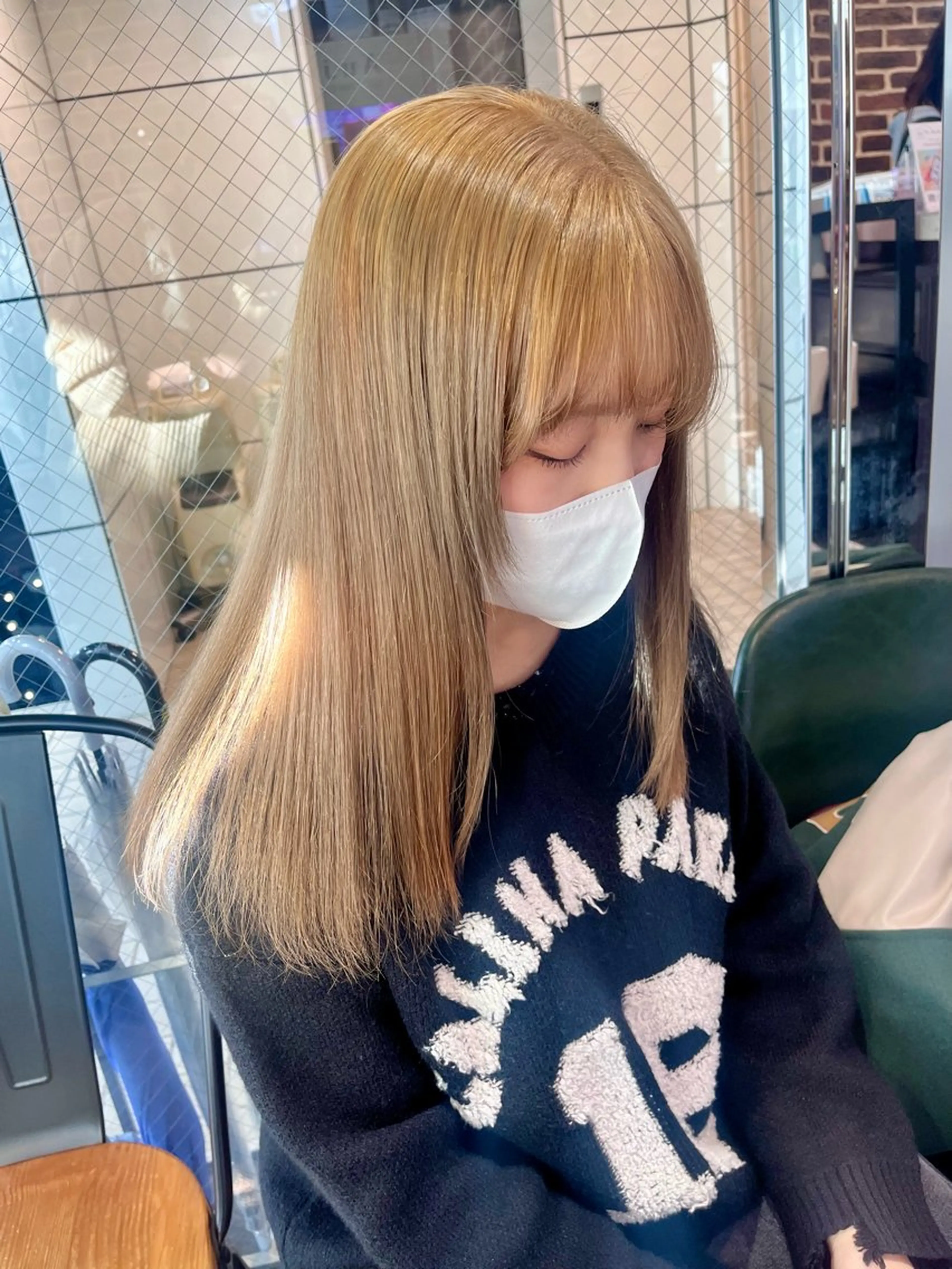 ミディアム ヘアカラー 酸性ストレート 🤍🎀honokaのヘアスタイル