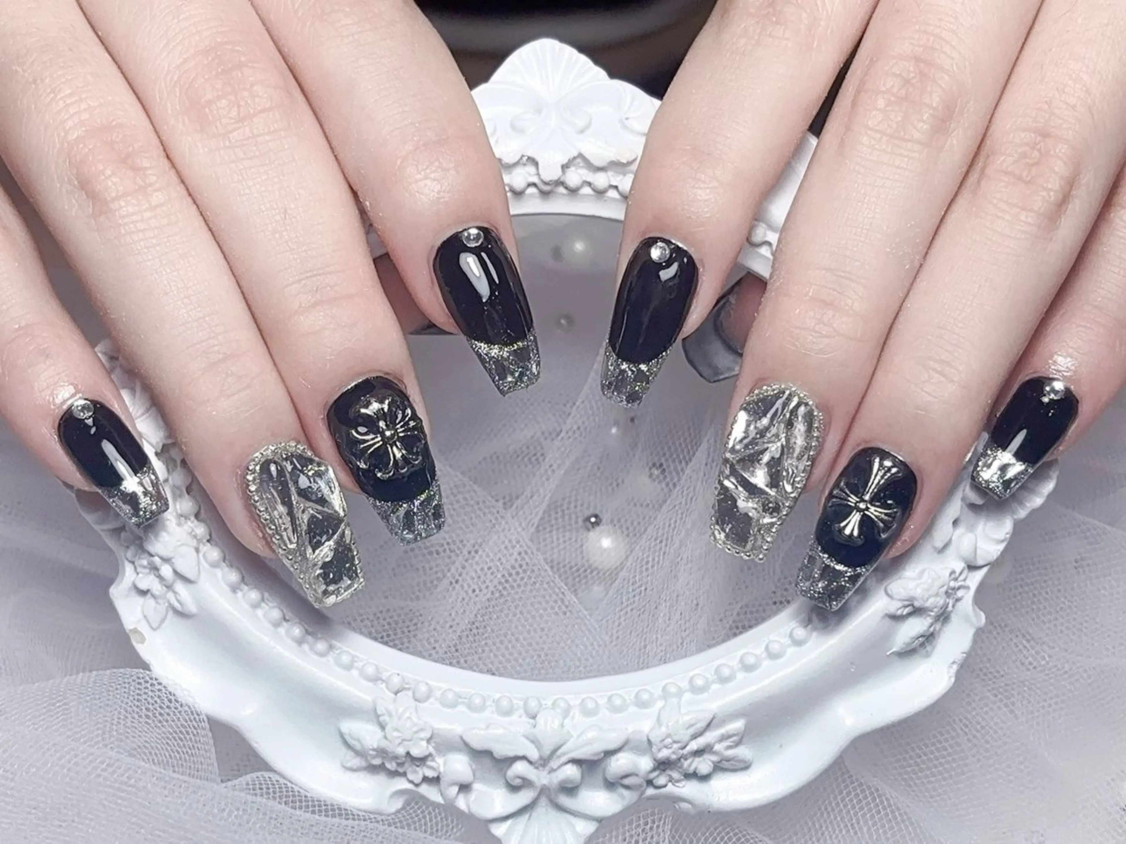 ネイル JUJUネイル所属・JUJU ネイルサロンのネイルデザイン