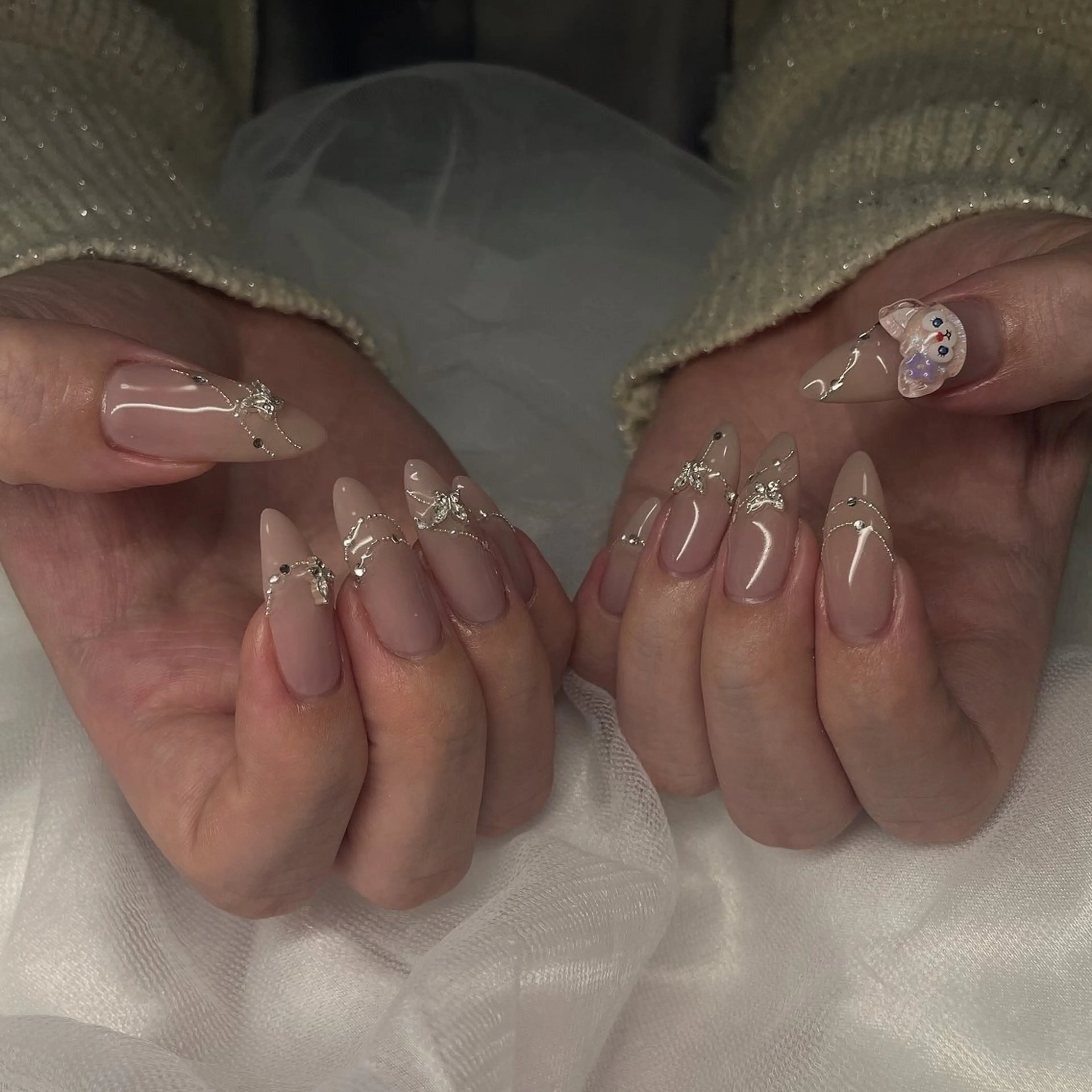 ネイル ハンドネイル miku 🕊️のネイルデザイン