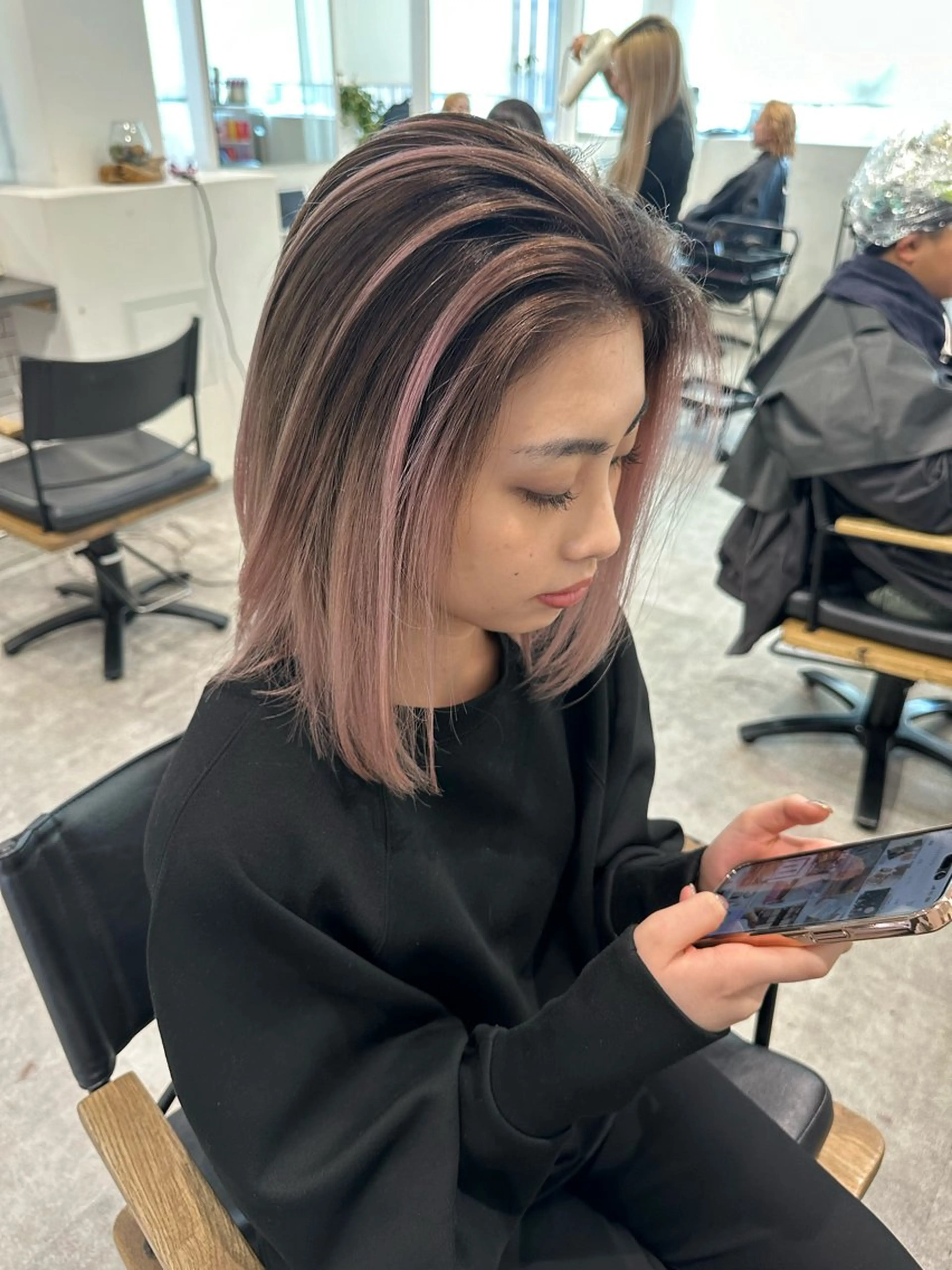 ショート カラー ショートボブ アディクシーカラー バレイヤージュ ブリーチ ケアブリーチ JIL BLAN 京都のヘアスタイル