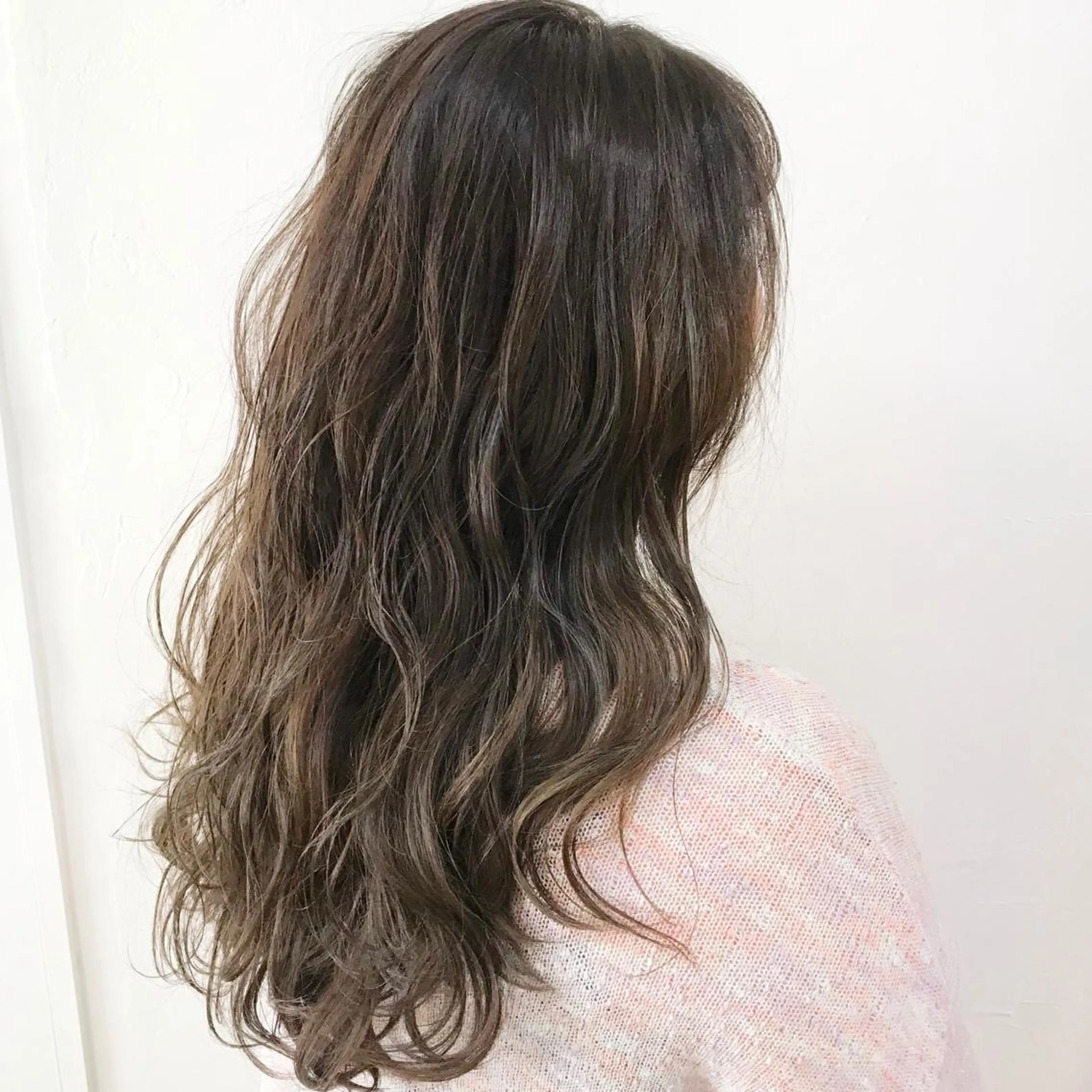 ロング カラー バレイヤージュ レイヤーカット カット ヘアカラー トリートメント 🌈限定価格🌈 鈴木　瑛輔のヘアスタイル