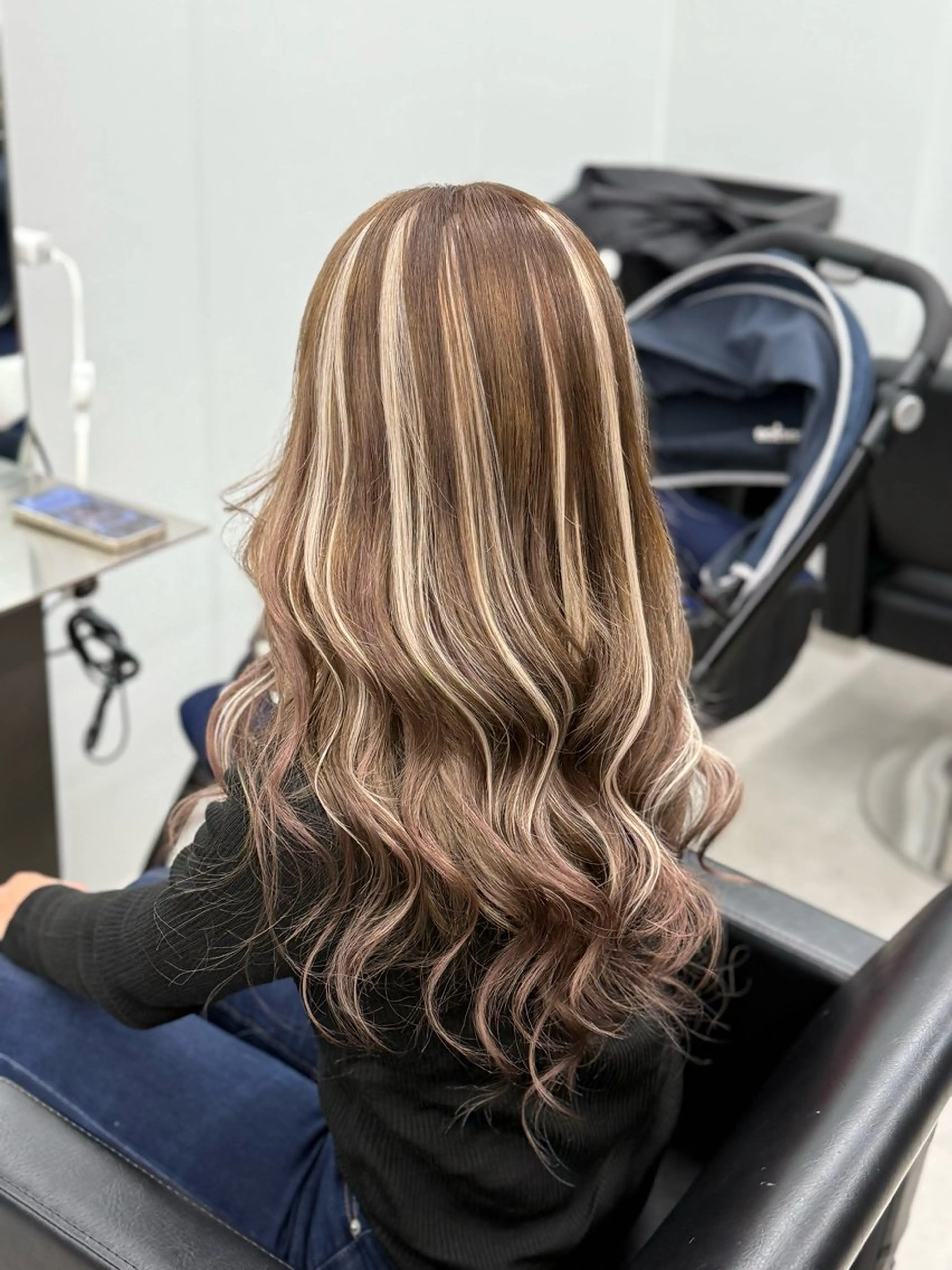 ロング カラー シールエクステ ブリーチ ダブルカラー ハイトーンカラー ブリーチなしカラー lapis福岡天神 まいのヘアスタイル