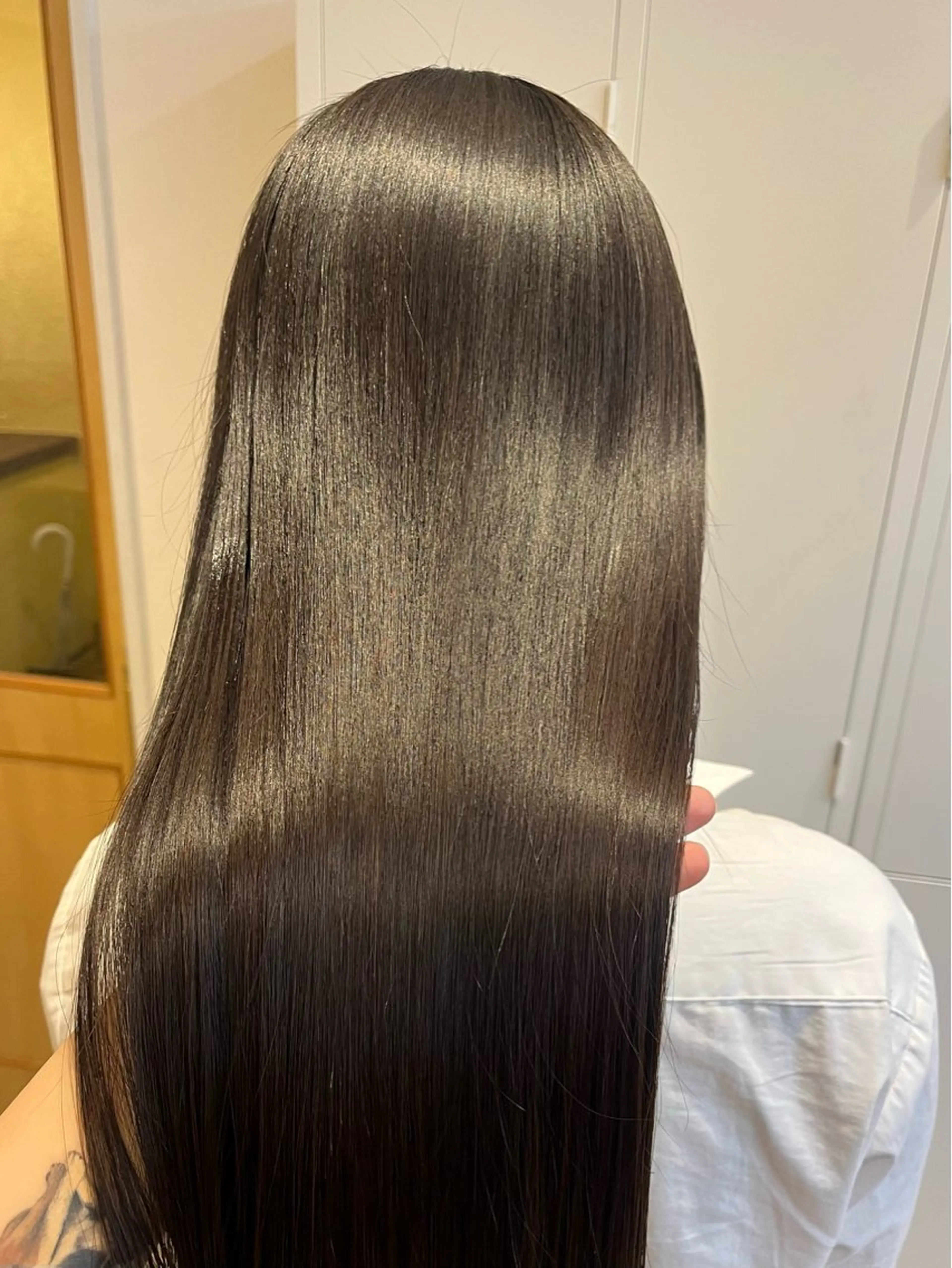 ロング 髪質改善 縮毛矯正 凜 (りん)のヘアスタイル