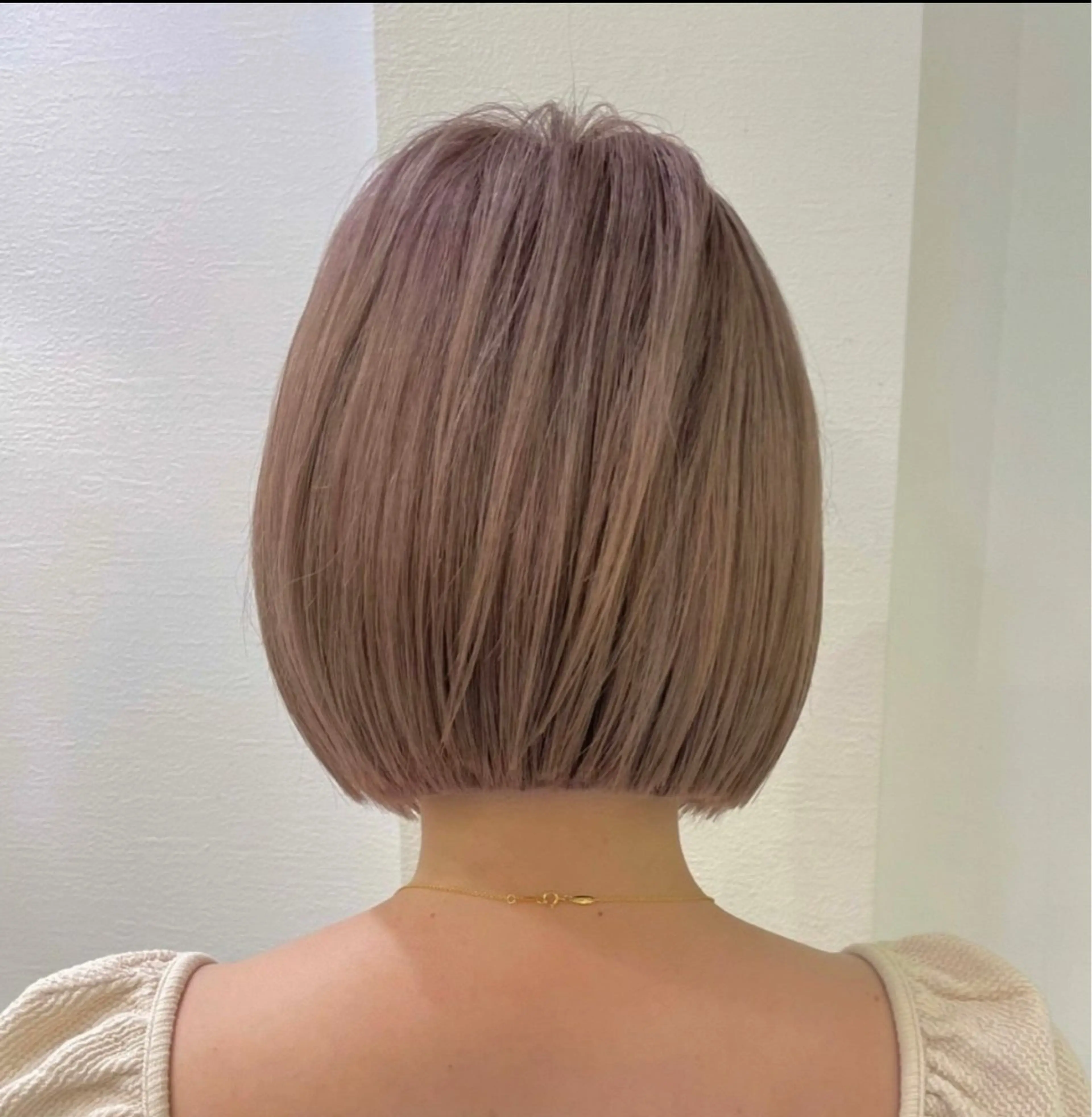ショート カラー 切りっぱなしボブ ボブ カット ヘアカラー 大和田拓夢 /縮毛矯正/艶髪ボブのヘアスタイル