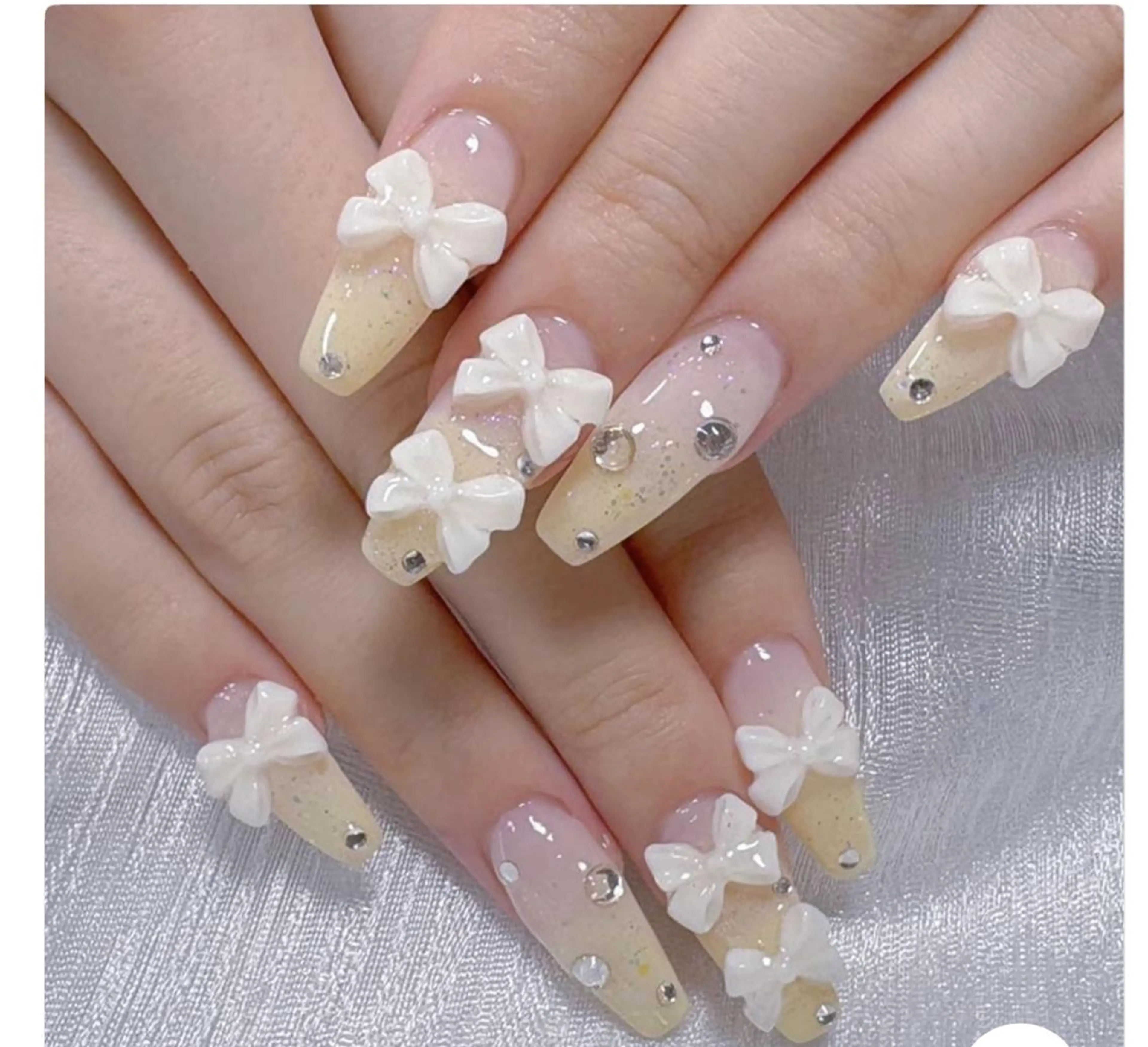 ネイル Magique パリ 専門店🎀のマツエク・マツパデザイン