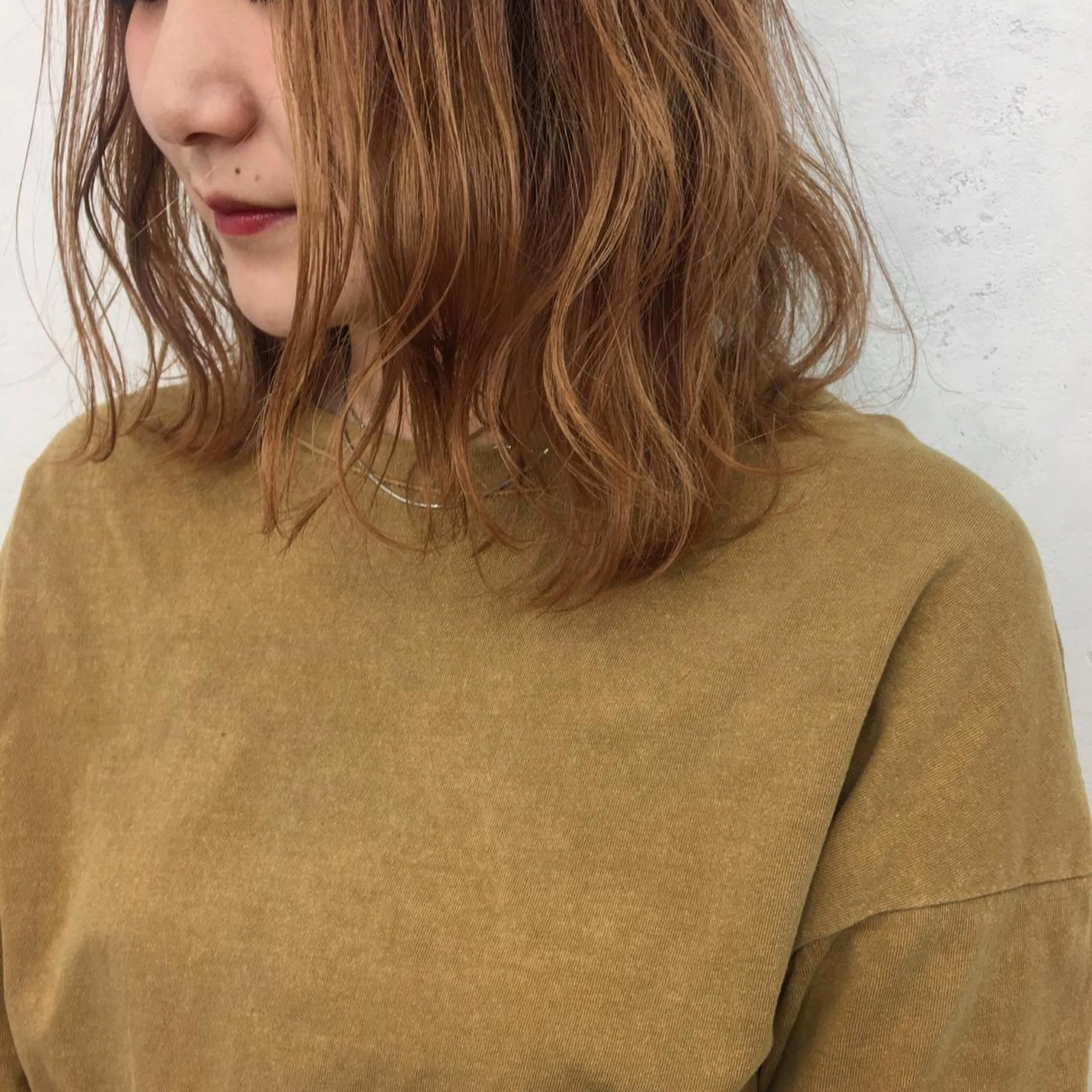 ミディアム ヘアカラー まお♡レイヤーカット 耳ツボジュエリーのヘアスタイル