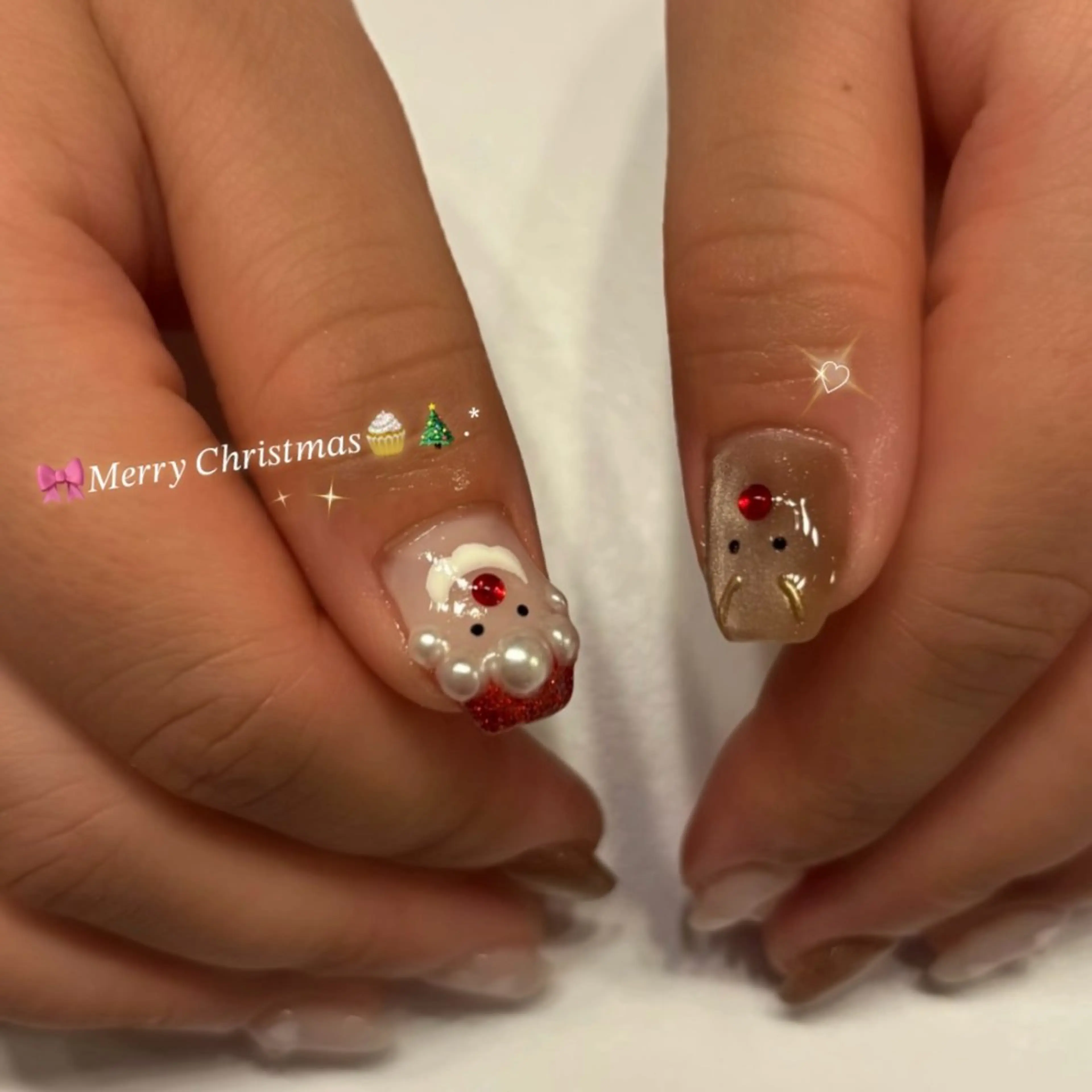 ネイル 冬ネイル クリスマス ハンドネイル ️🩵Merci Miyu 南堀江️のネイルデザイン