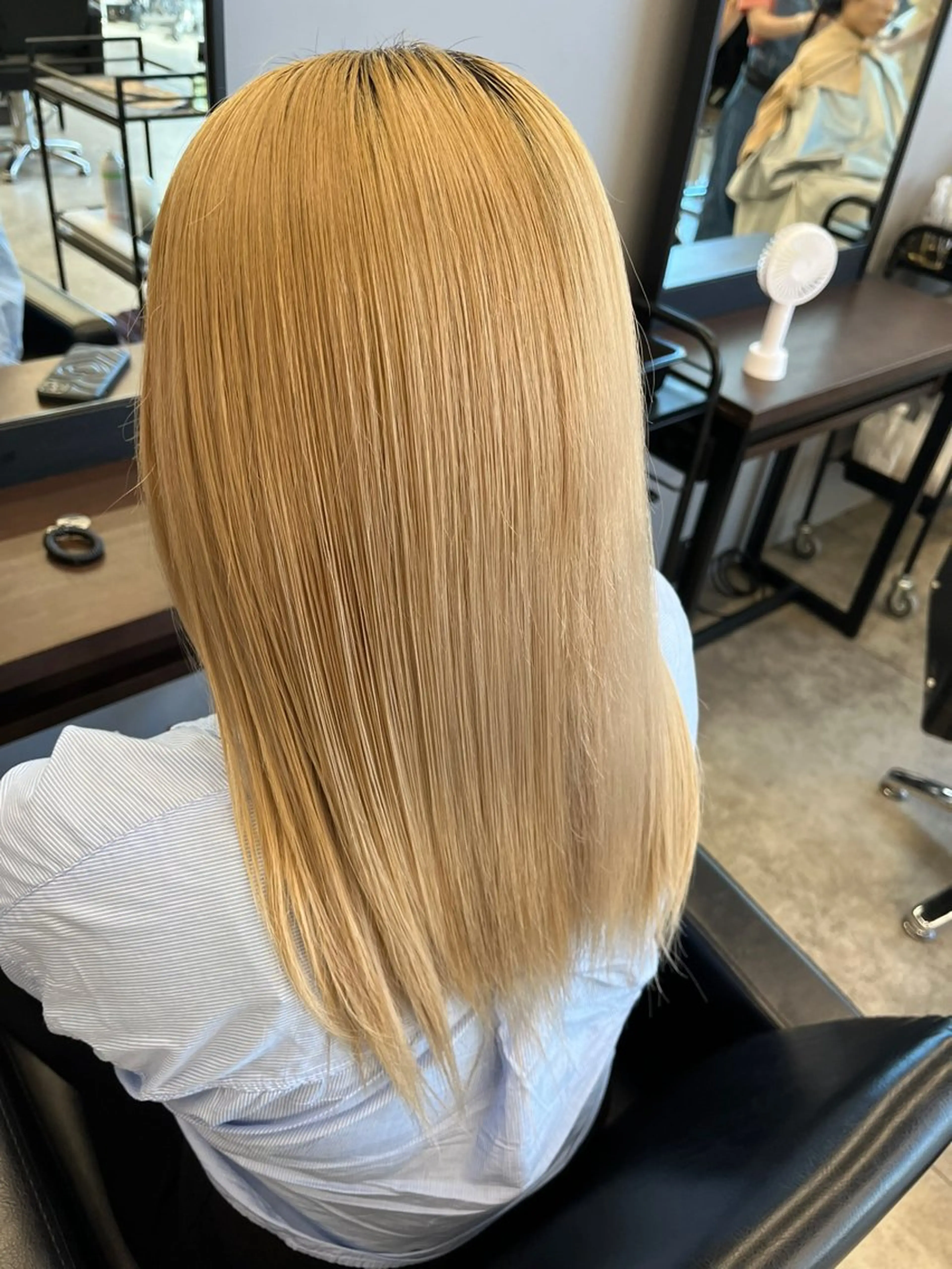 セミロング 髪質改善/艶髪特化 /透明感✨️こうめいのヘアスタイル