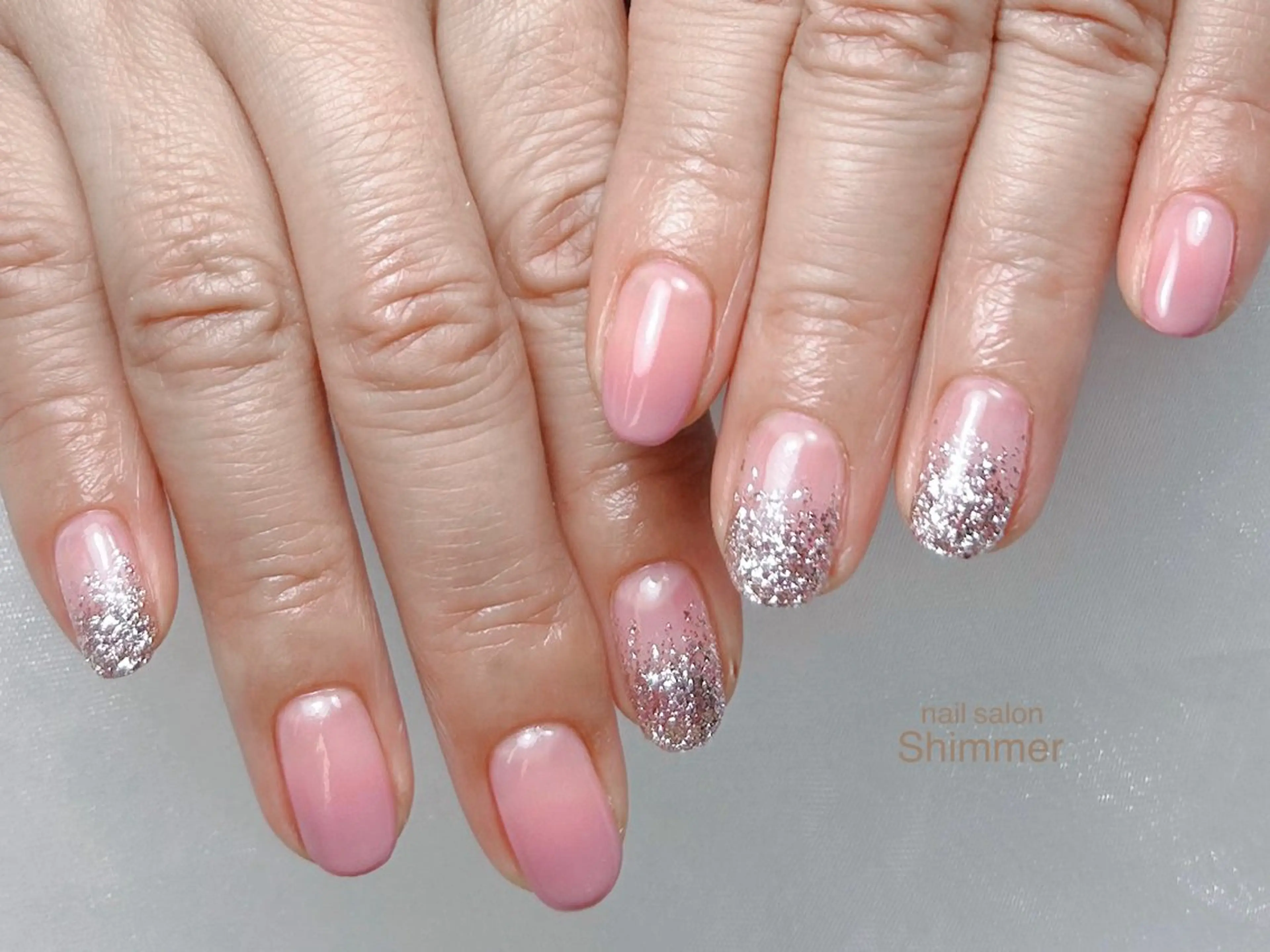 ネイル ハンドネイル Shimmer Risaのネイルデザイン