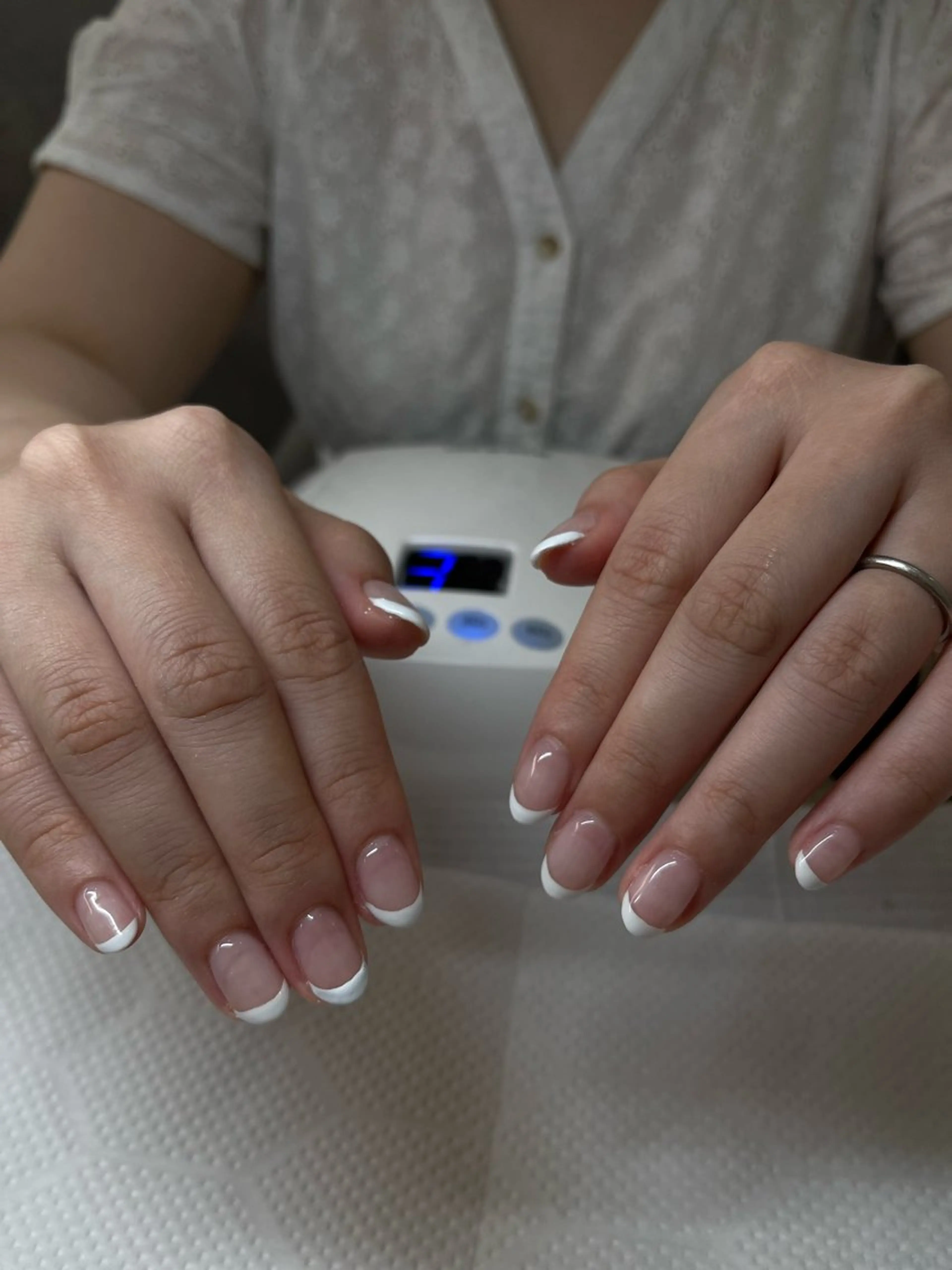 ネイル クリアネイル フレンチネイル クレアラルーチェ大分中央町所属・Nail Honokaのネイルデザイン