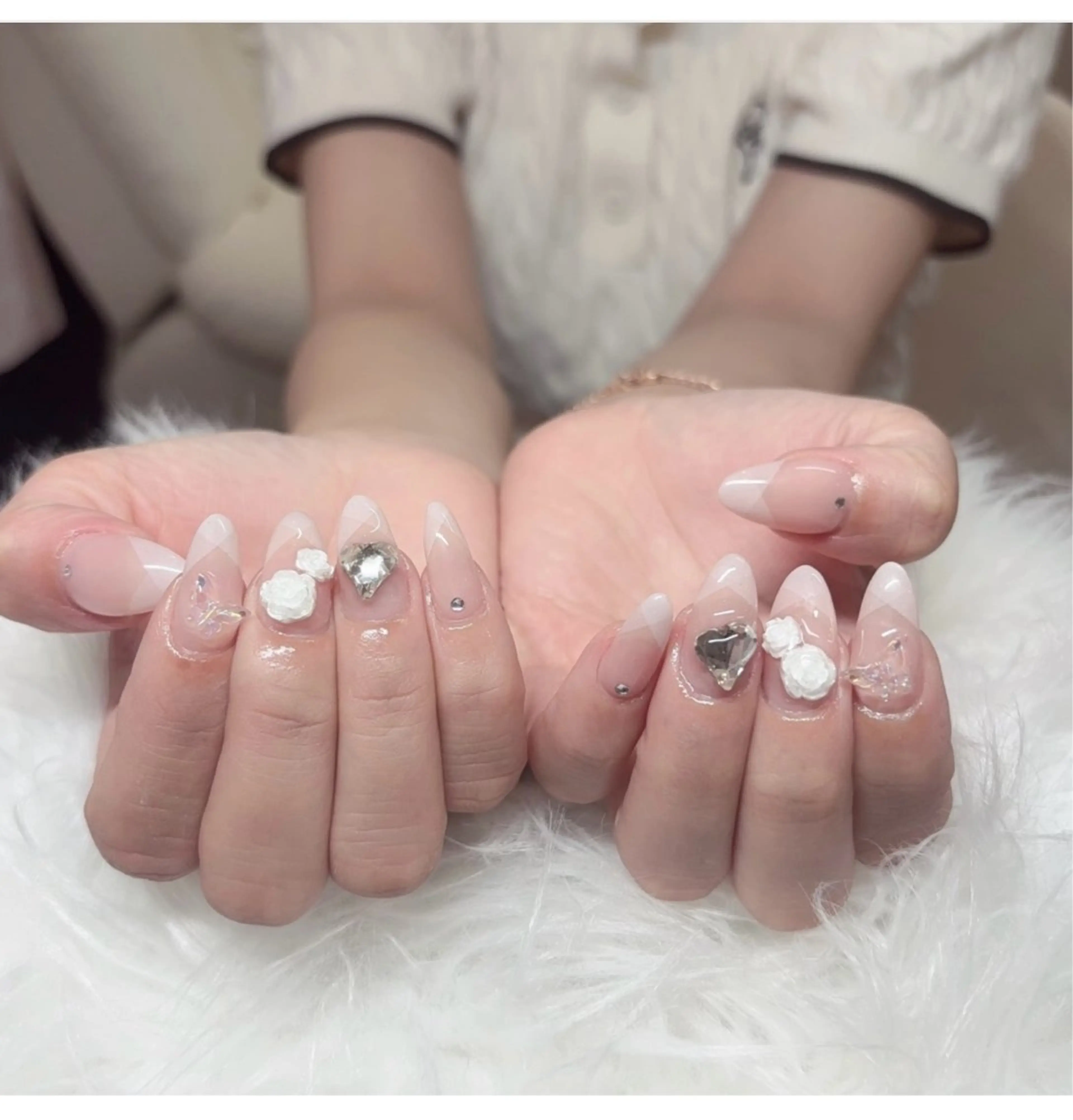 ネイル ハンドネイル yurinail所属・yuri nail 高田馬場のネイルデザイン