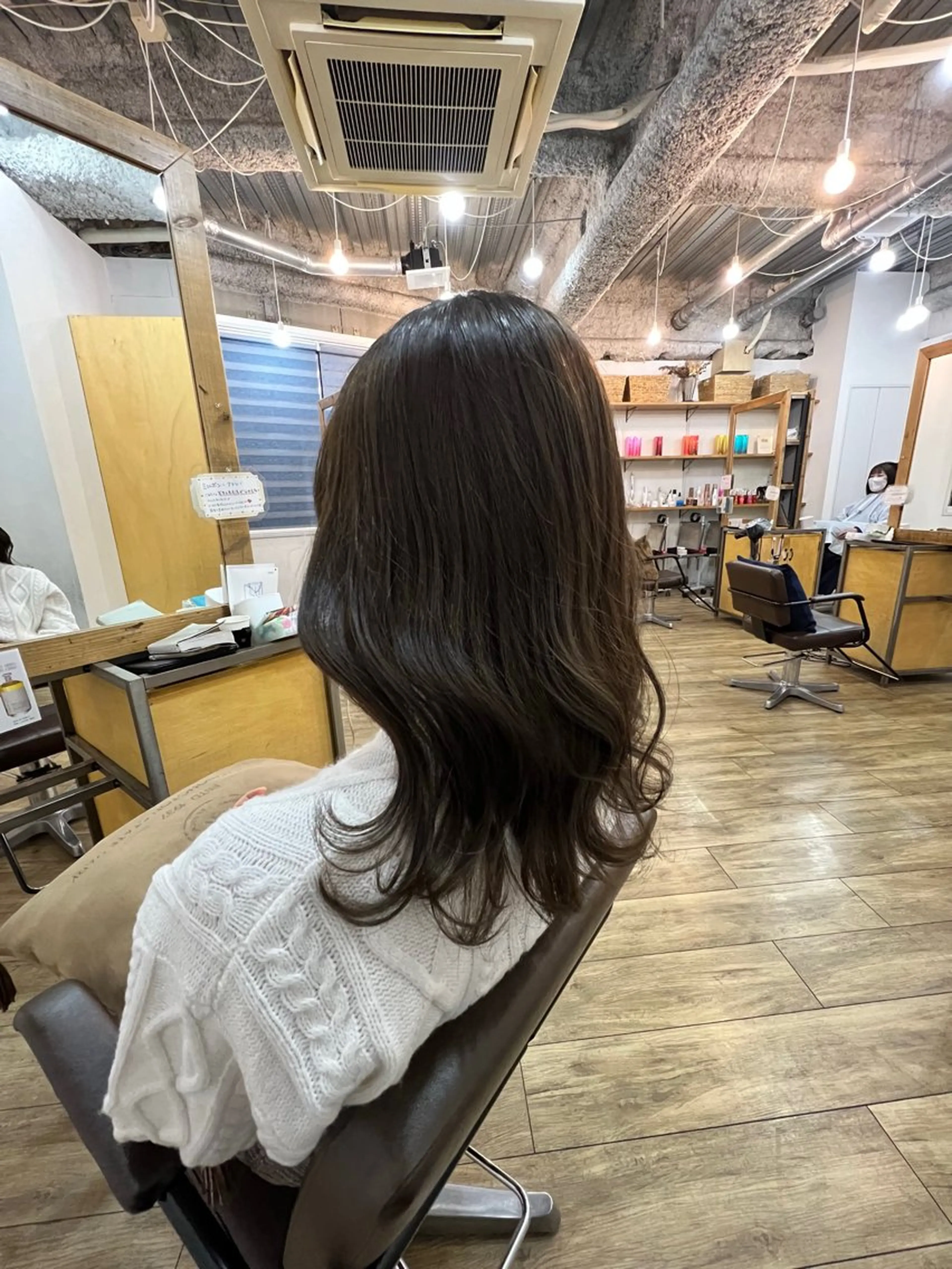 セミロング カラー カット ヘアカラー トリートメント ヘアカラー ソムリエ 認定者/山城慶伍のヘアスタイル