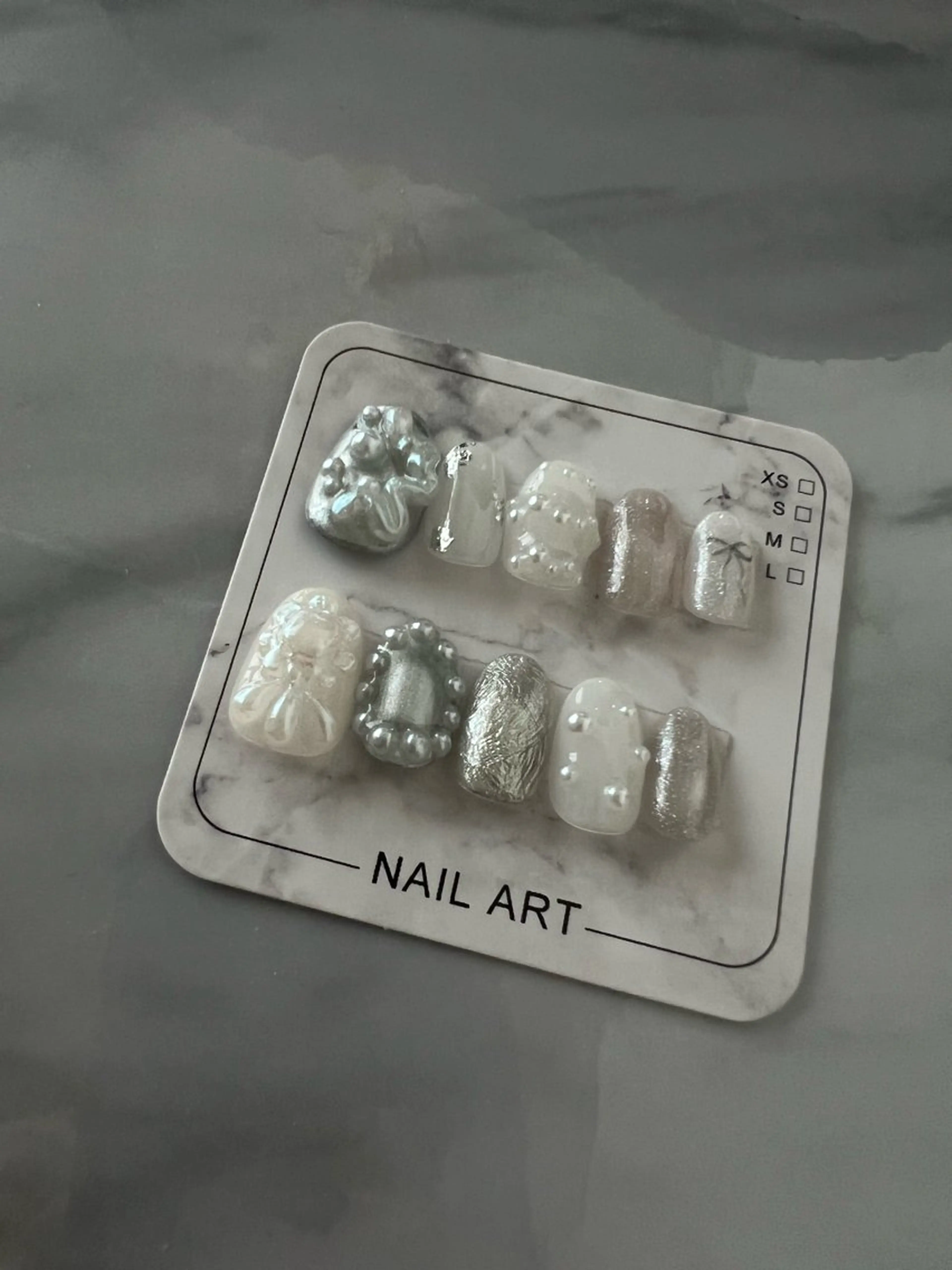 ネイル ハンドネイル Ecle MATSUDAの眉毛・アイブロウイメージ