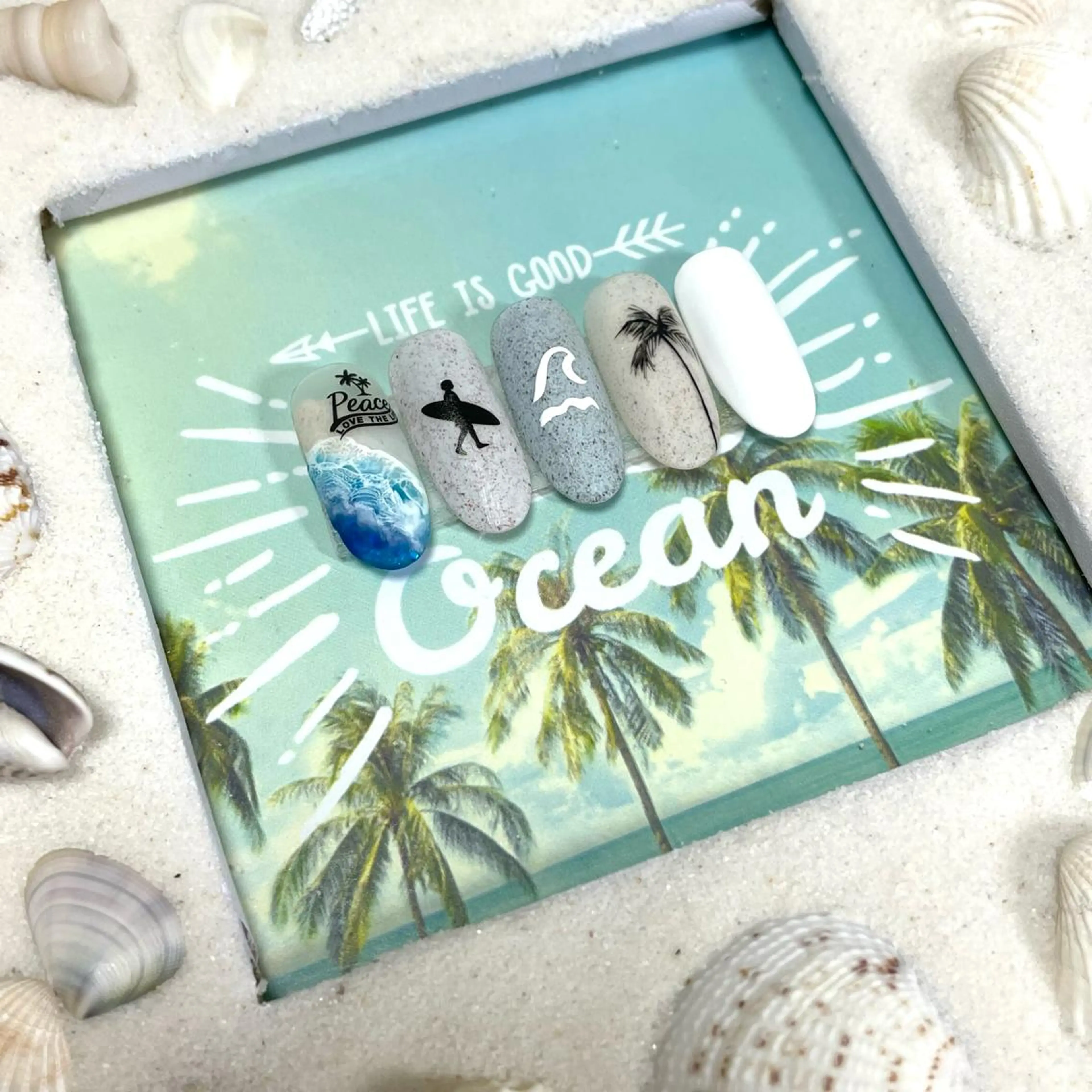 ネイル Kobe nail所属・Kobe nail Uedaのネイルデザイン