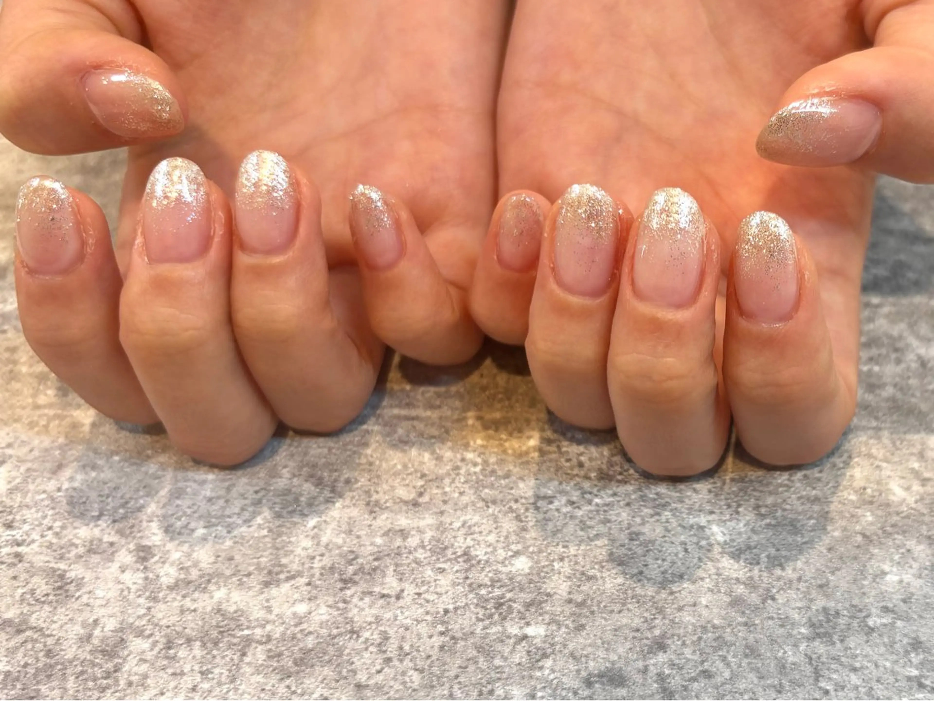 ネイル ハンドネイル AXSIA NAILのネイルデザイン