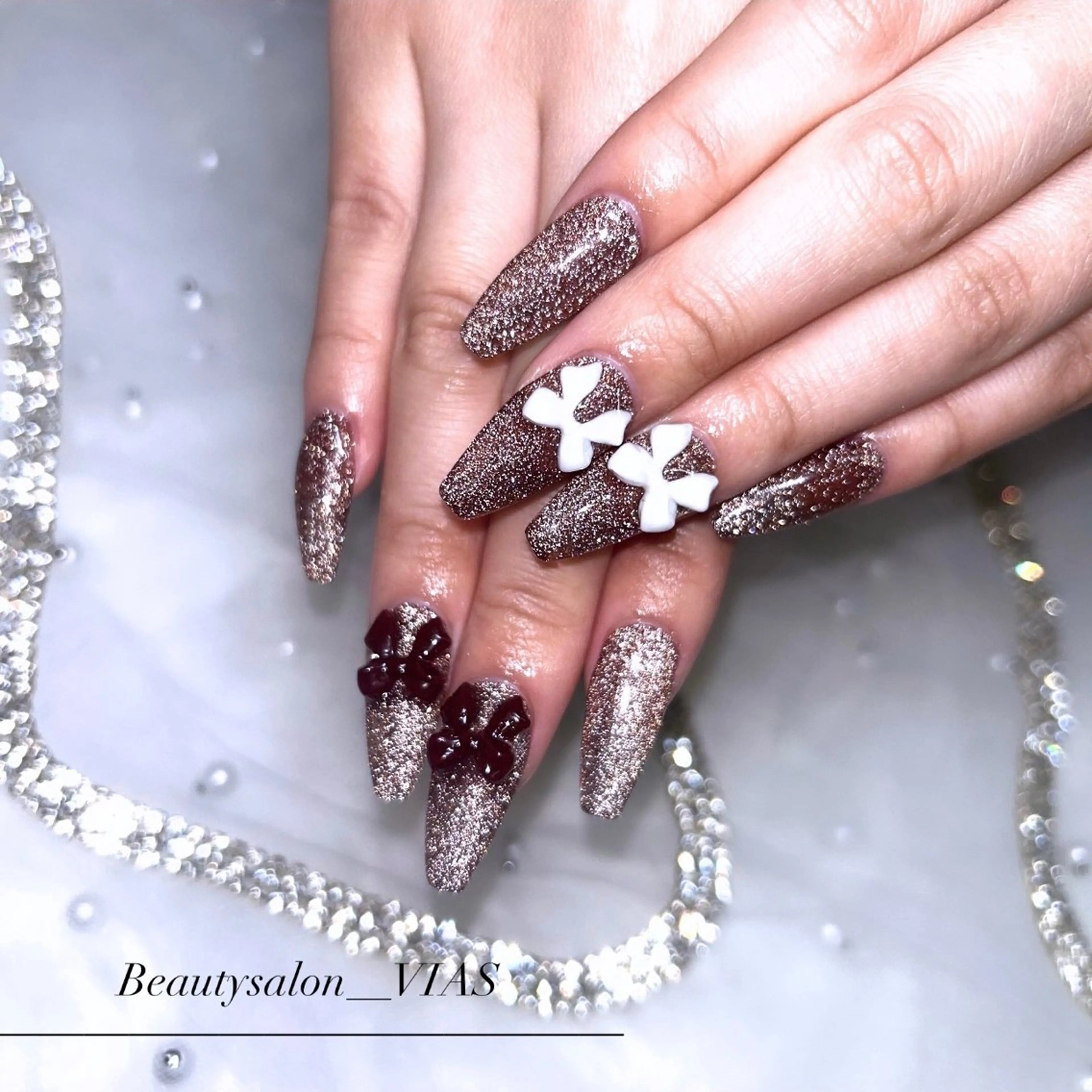 ネイル ハンドネイル VIAS 〜EYE&NAIL〜のマツエク・マツパデザイン