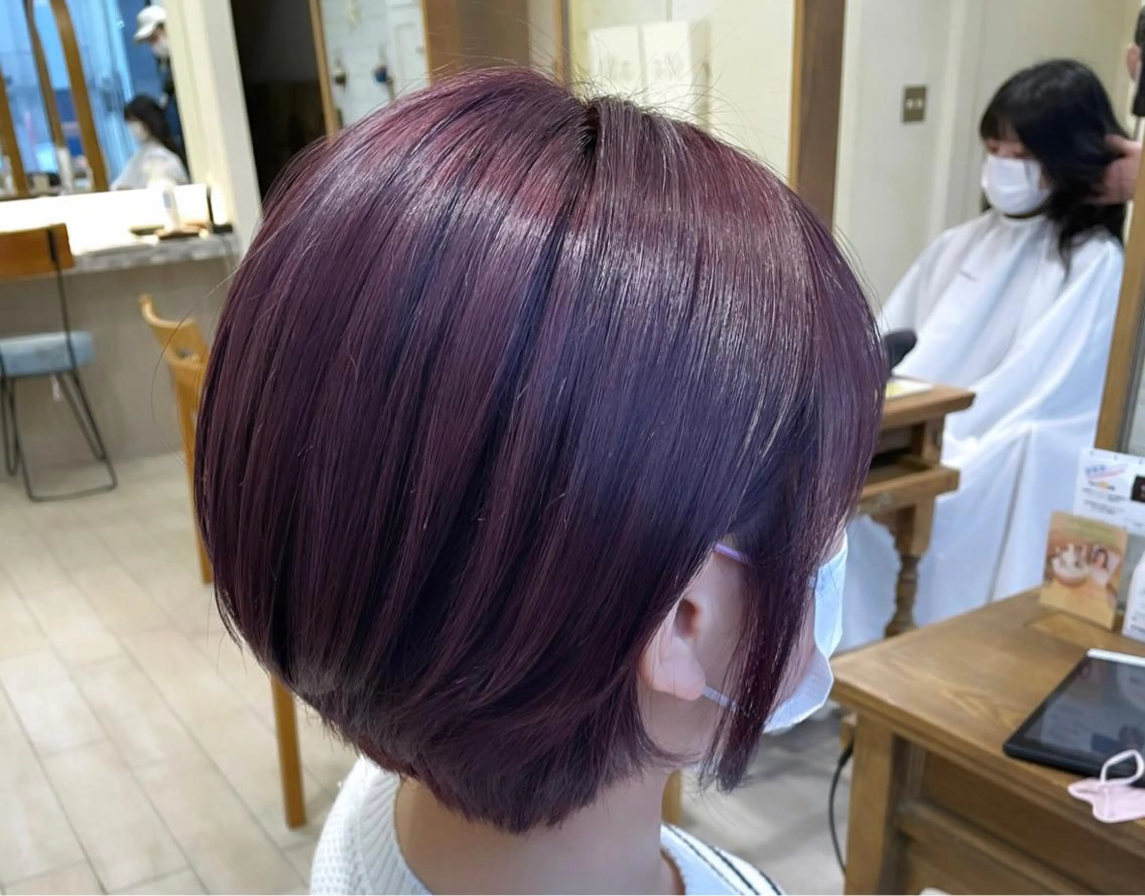 ショート カラー ヘアカラー トリートメント すげ さやかのヘアスタイル