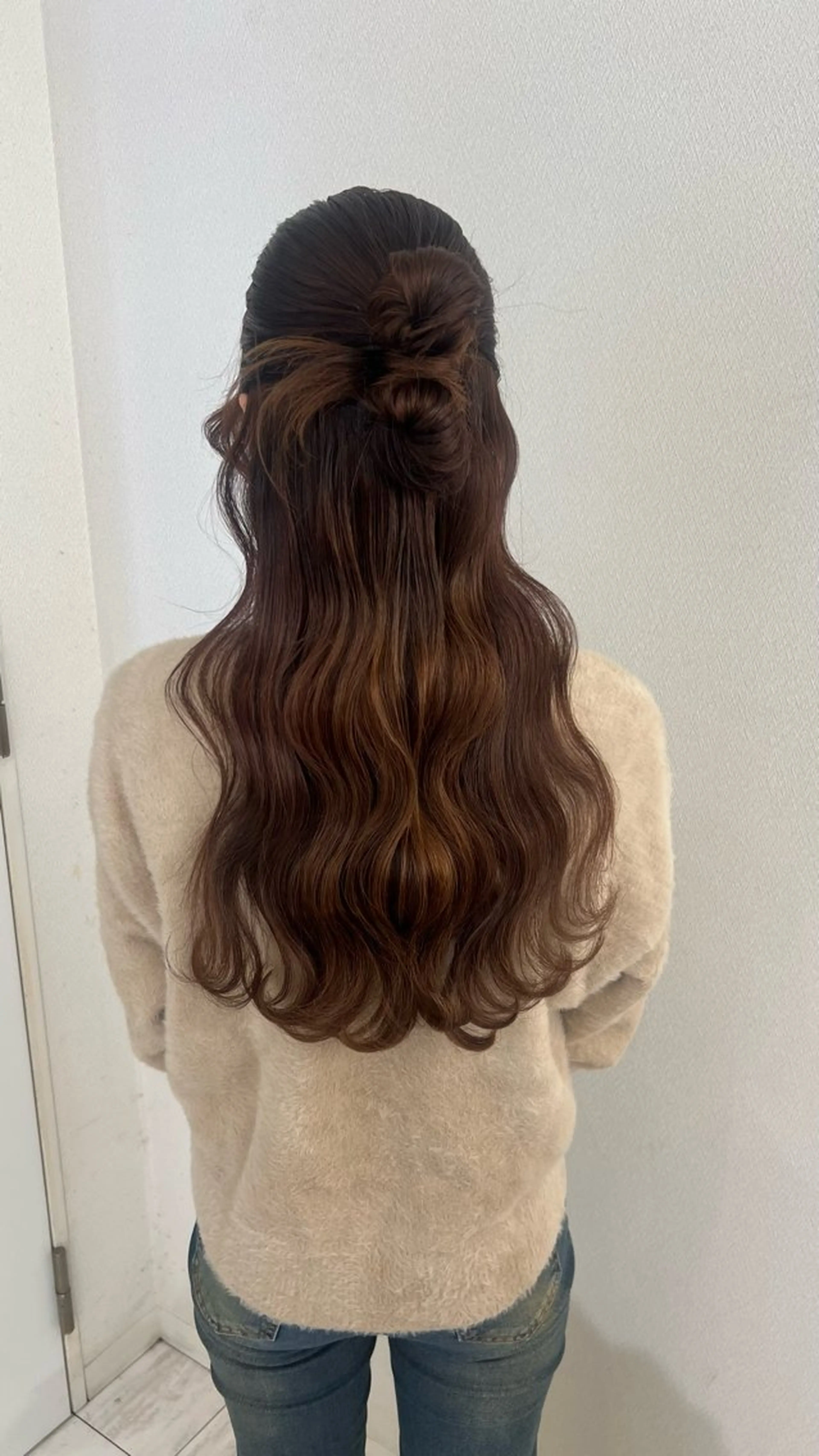 ロング ヘアアレンジ Hitomi/ 練習モデル募集中のヘアスタイル