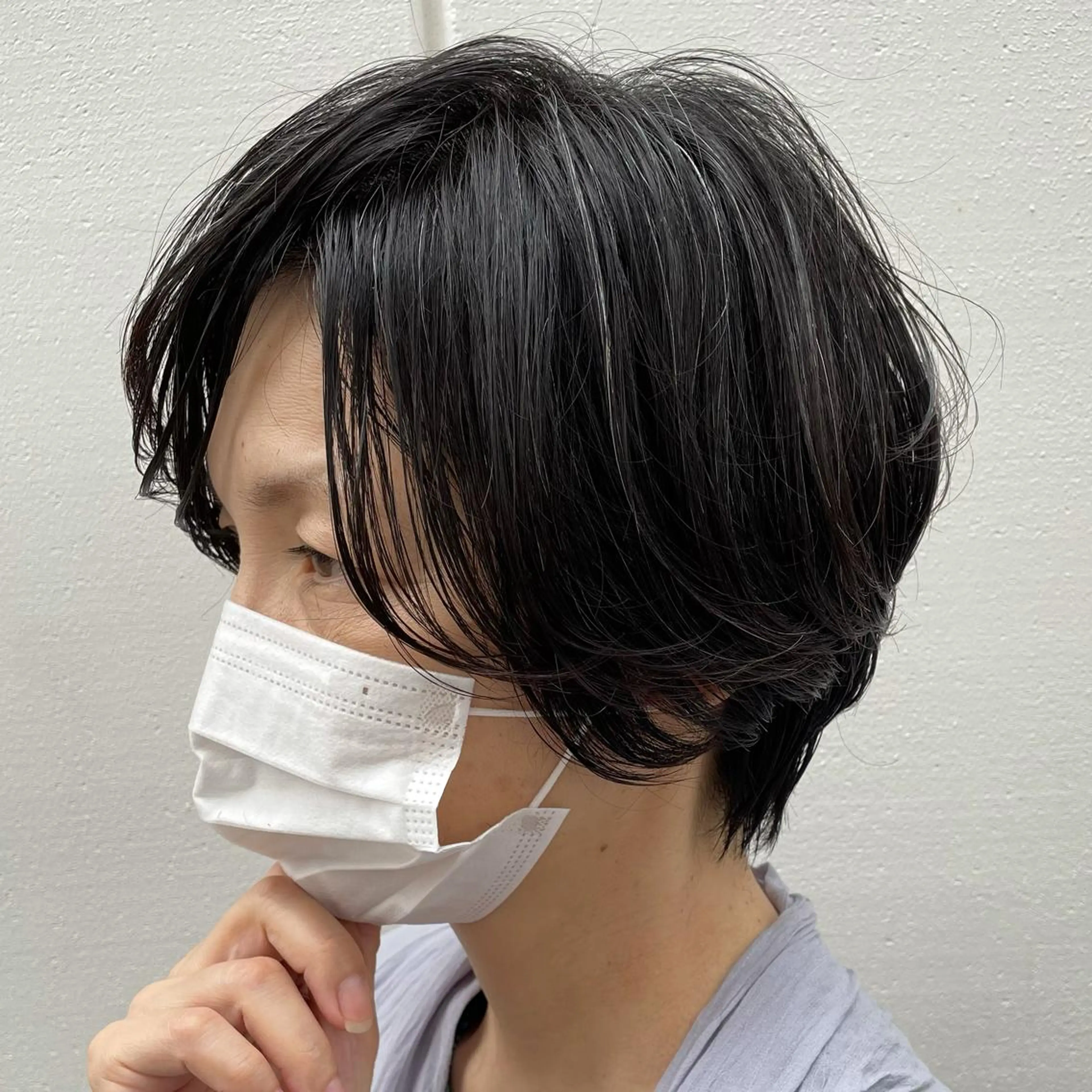 ショート パーソナルカラー 藤本夢のヘアスタイル