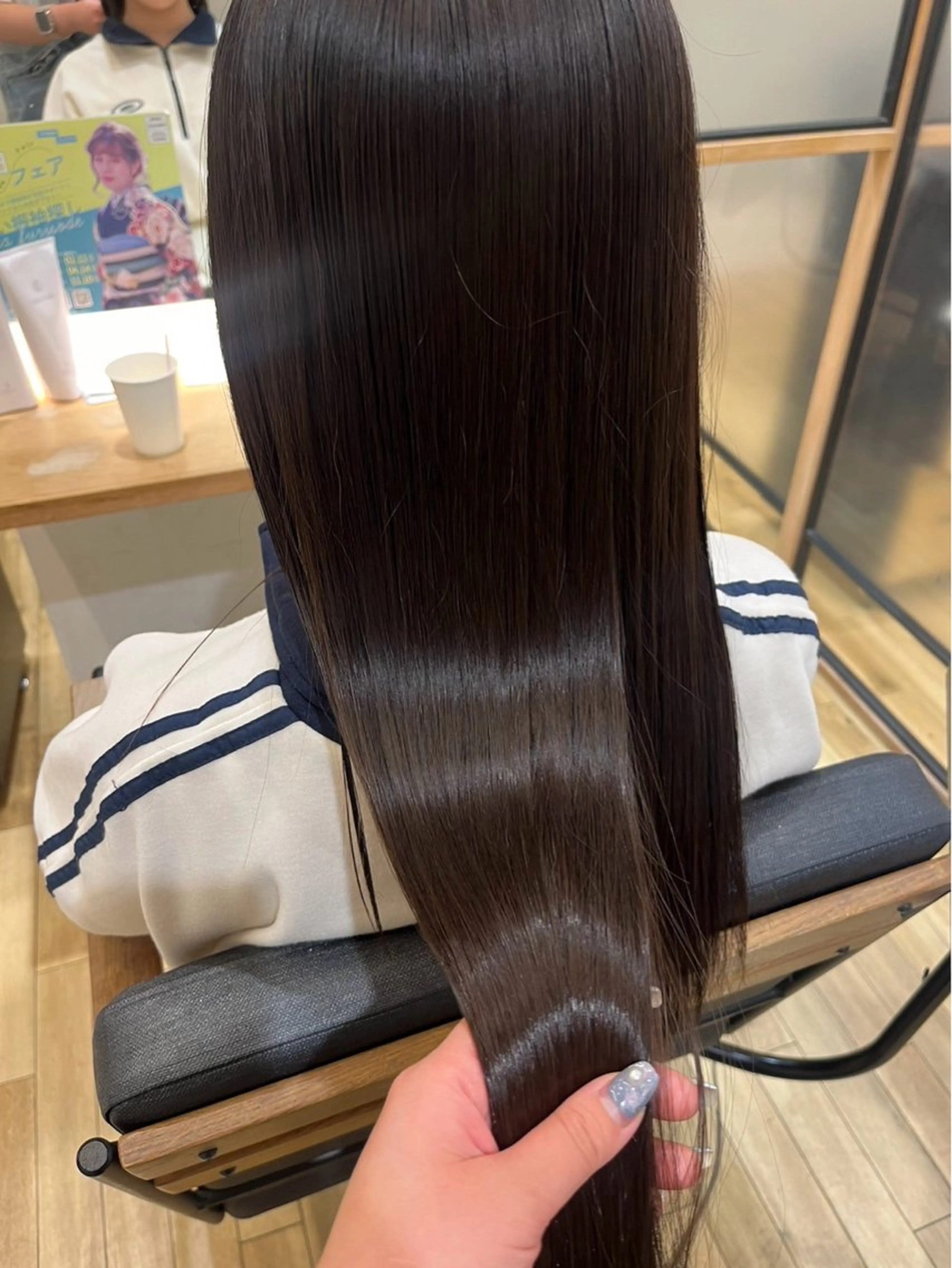 ロング 縮毛矯正 なかやま みおのヘアスタイル