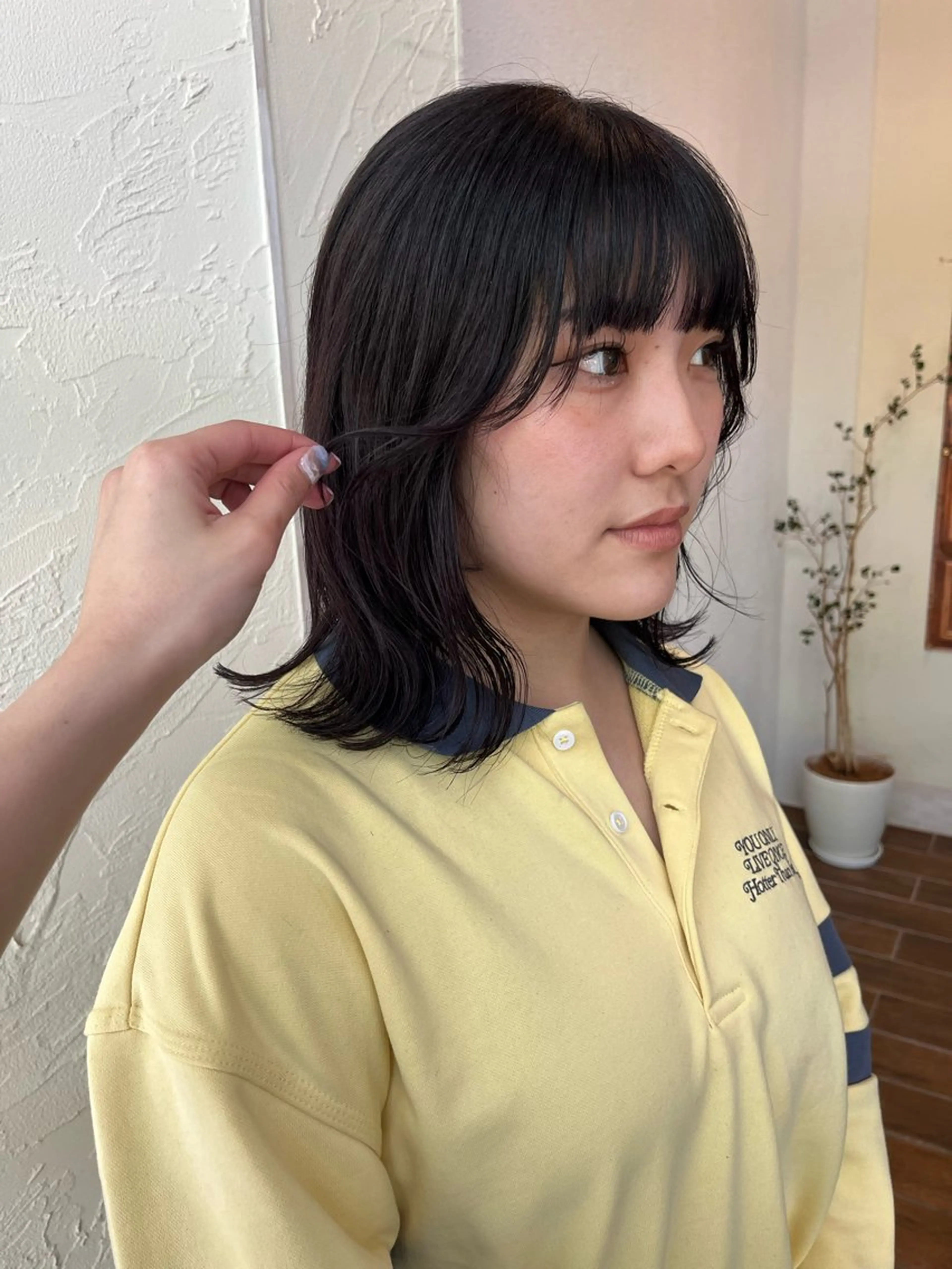 ミディアム カラー ラベンダーカラー 松野 心音のヘアスタイル