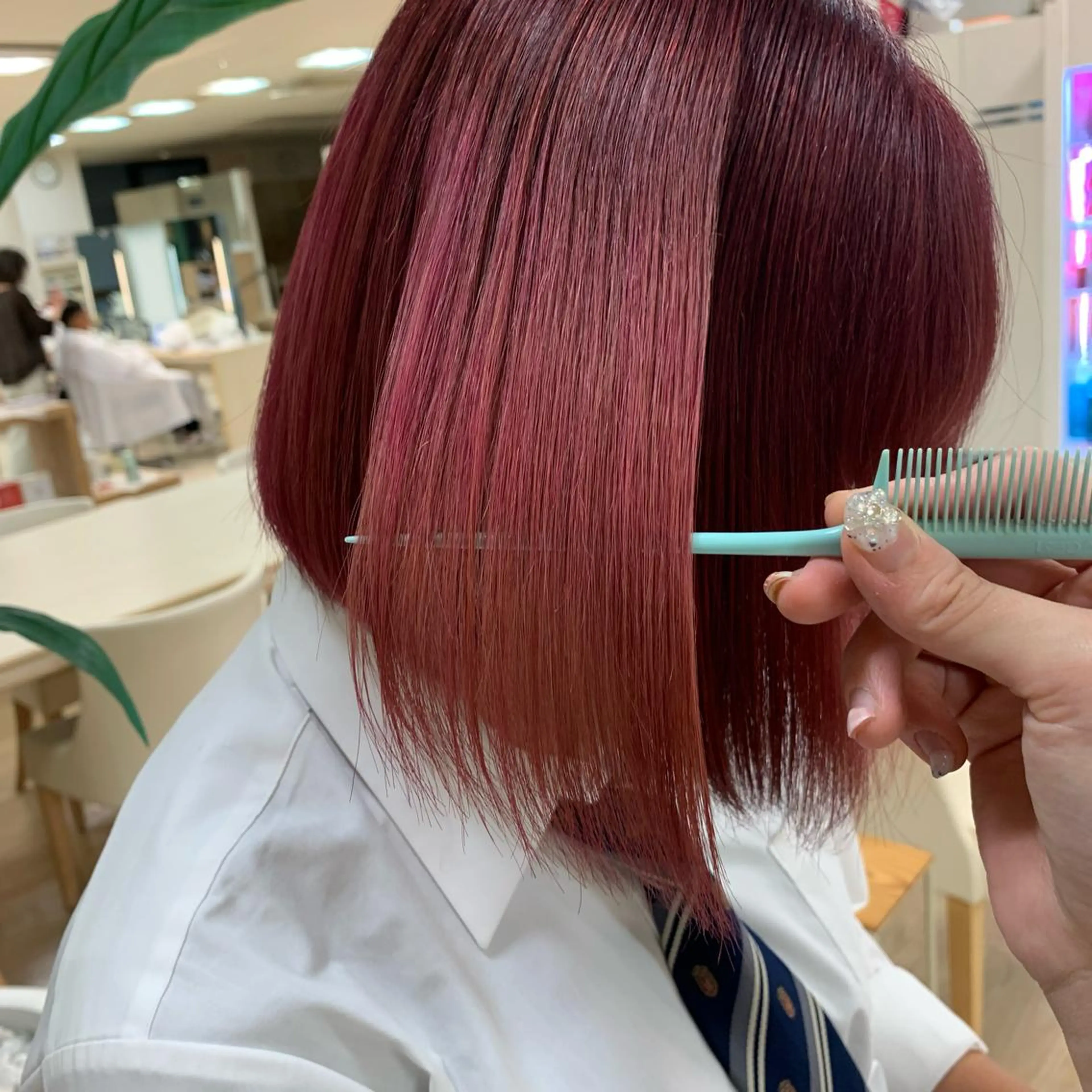 ミディアム カラー カット ヘアカラー トリートメント m i k u🕊️ 韓国レイヤー/暖色のヘアスタイル