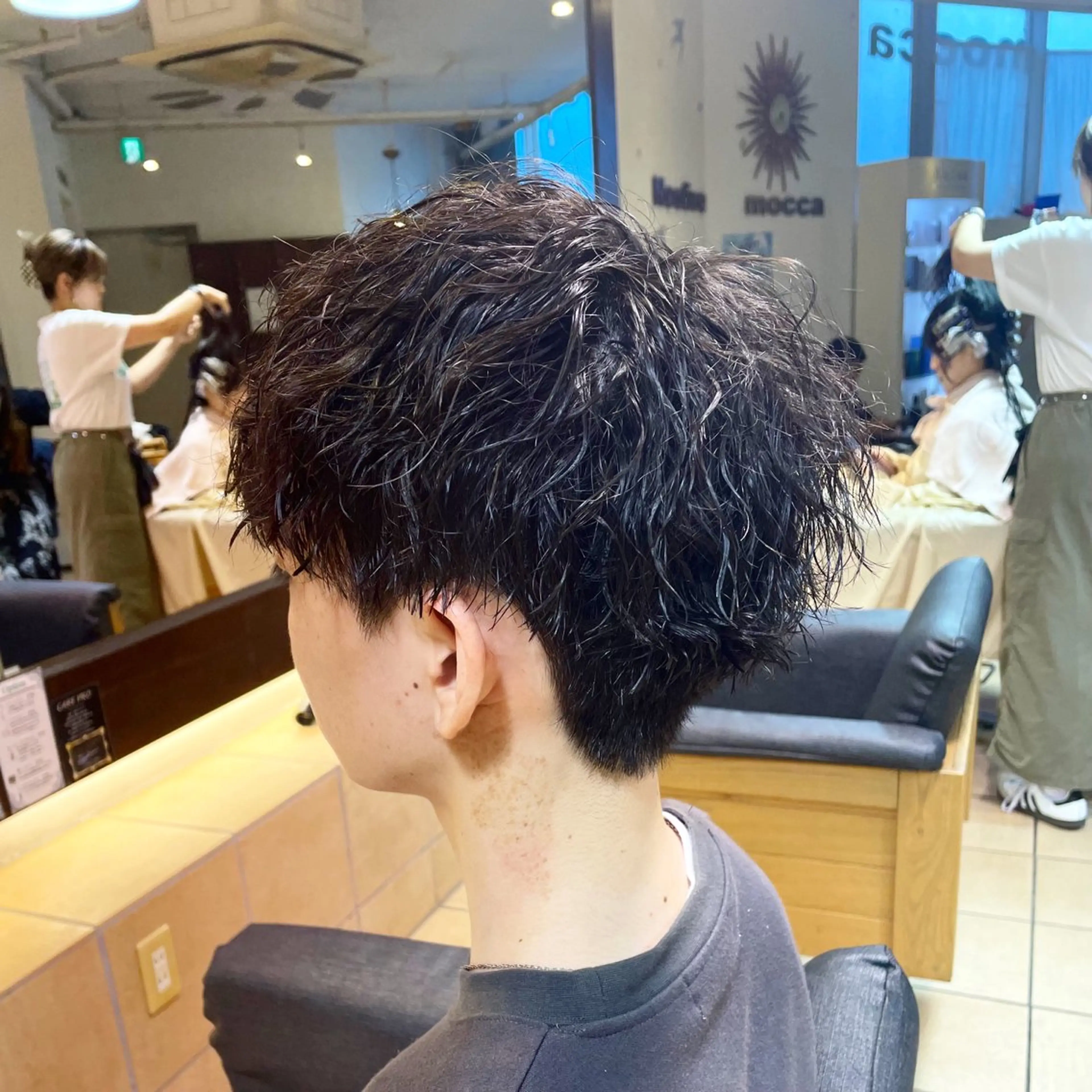 ショート パーマ メンズ マッシュ カット パーマ すげ さやかのヘアスタイル