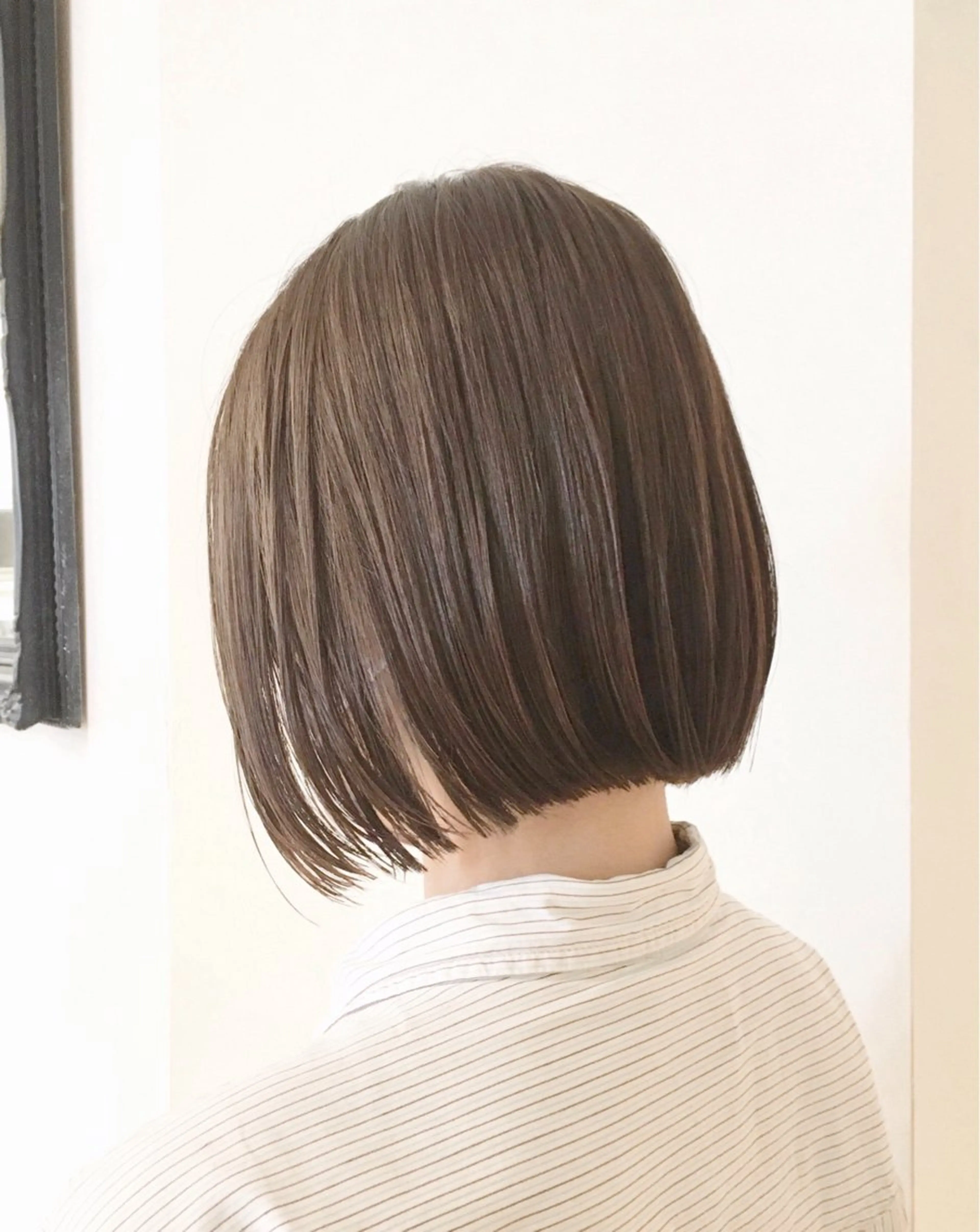 ショート カラー ヘアアレンジ ベージュカラー ケアカラー ボブ Lien所属・marika  / ボブ・オリーブカラーのヘアスタイル