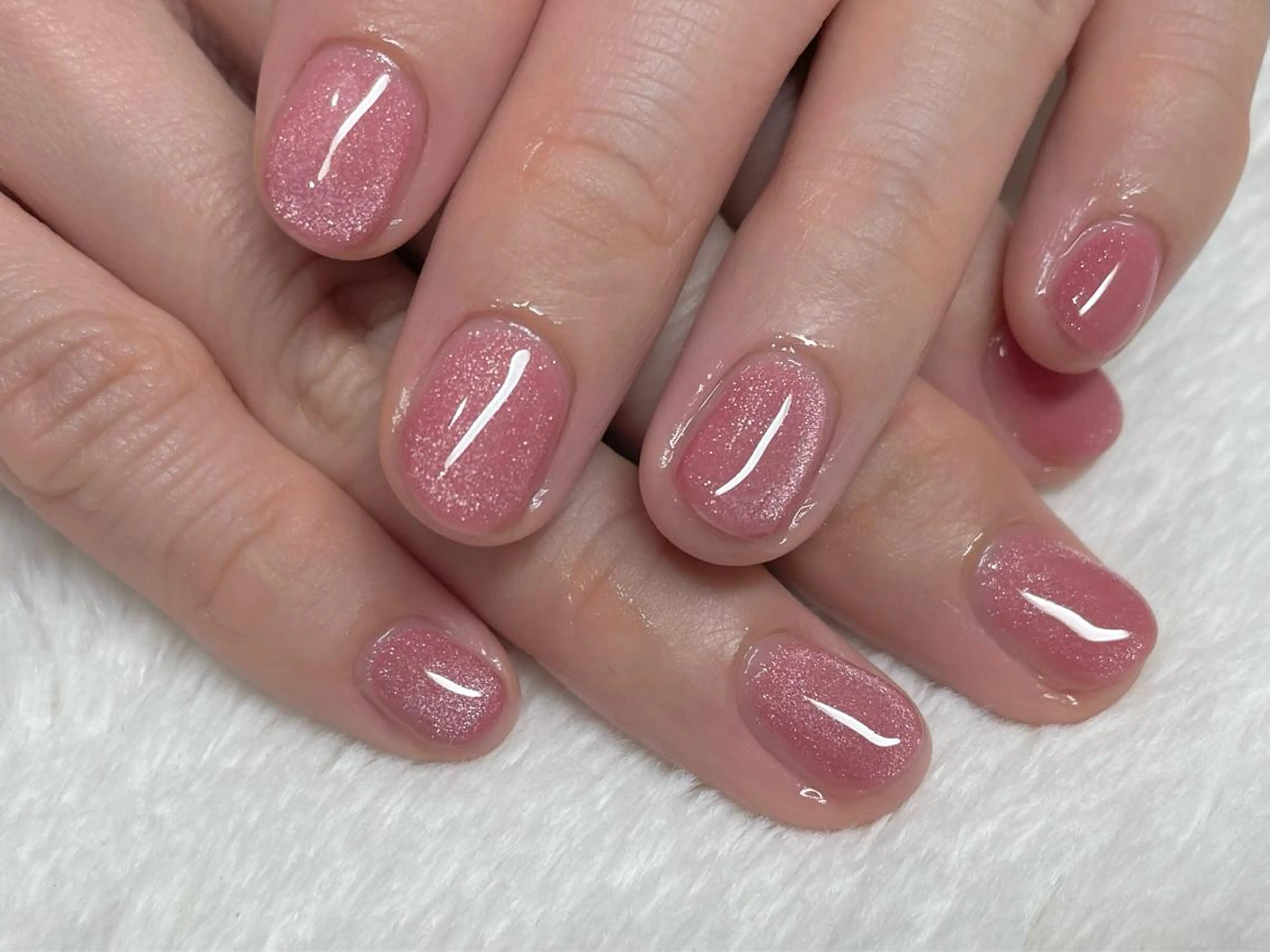 ネイル マグネットネイル ピンク ハンドネイル riri nail所属・riri-nail Rie Endoのネイルデザイン