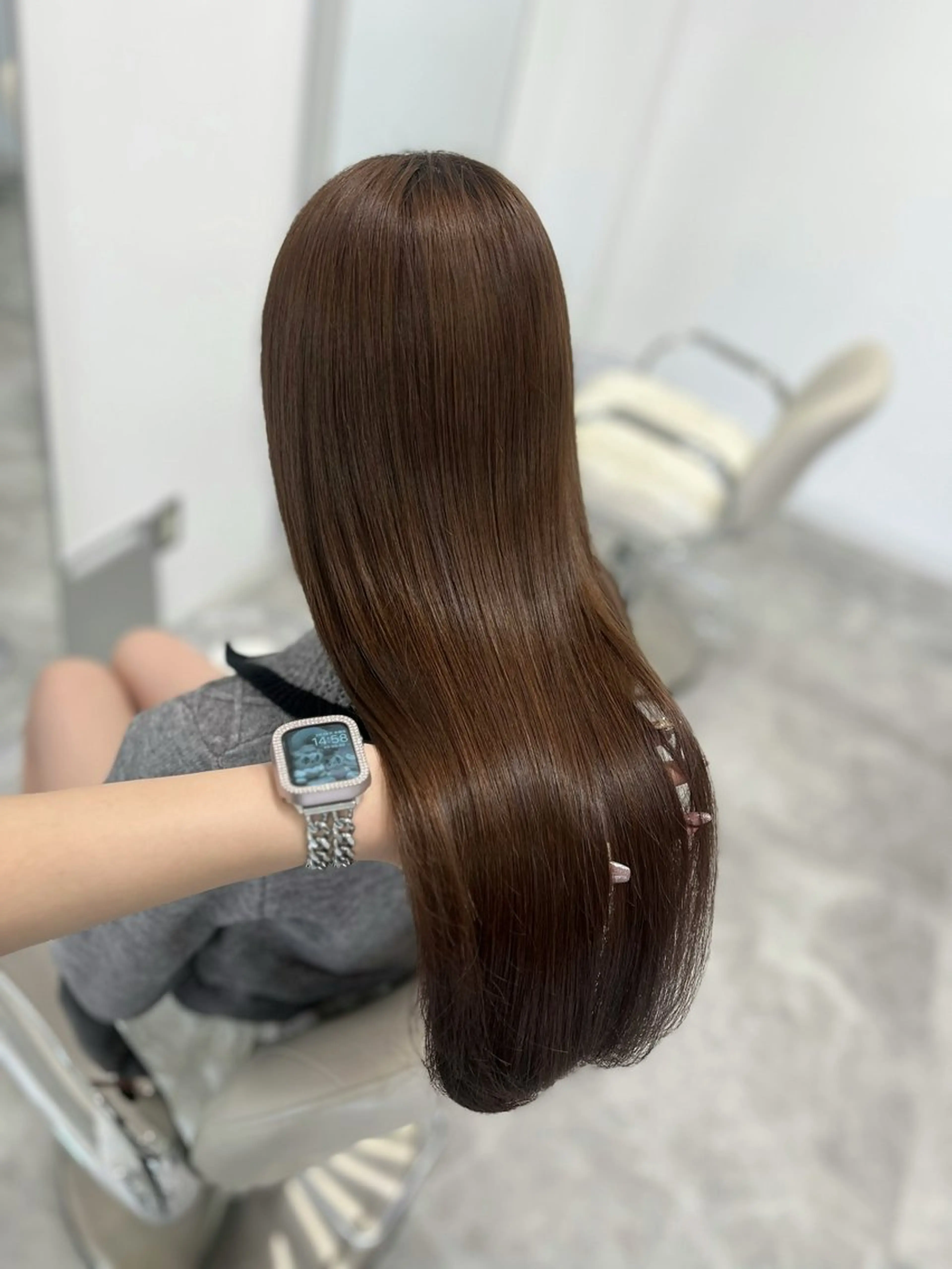 ロング カット ヘアカラー トリートメント ヘアセット 𝑴𝑰𝑯𝑶 ／ワンホンヘアのヘアスタイル