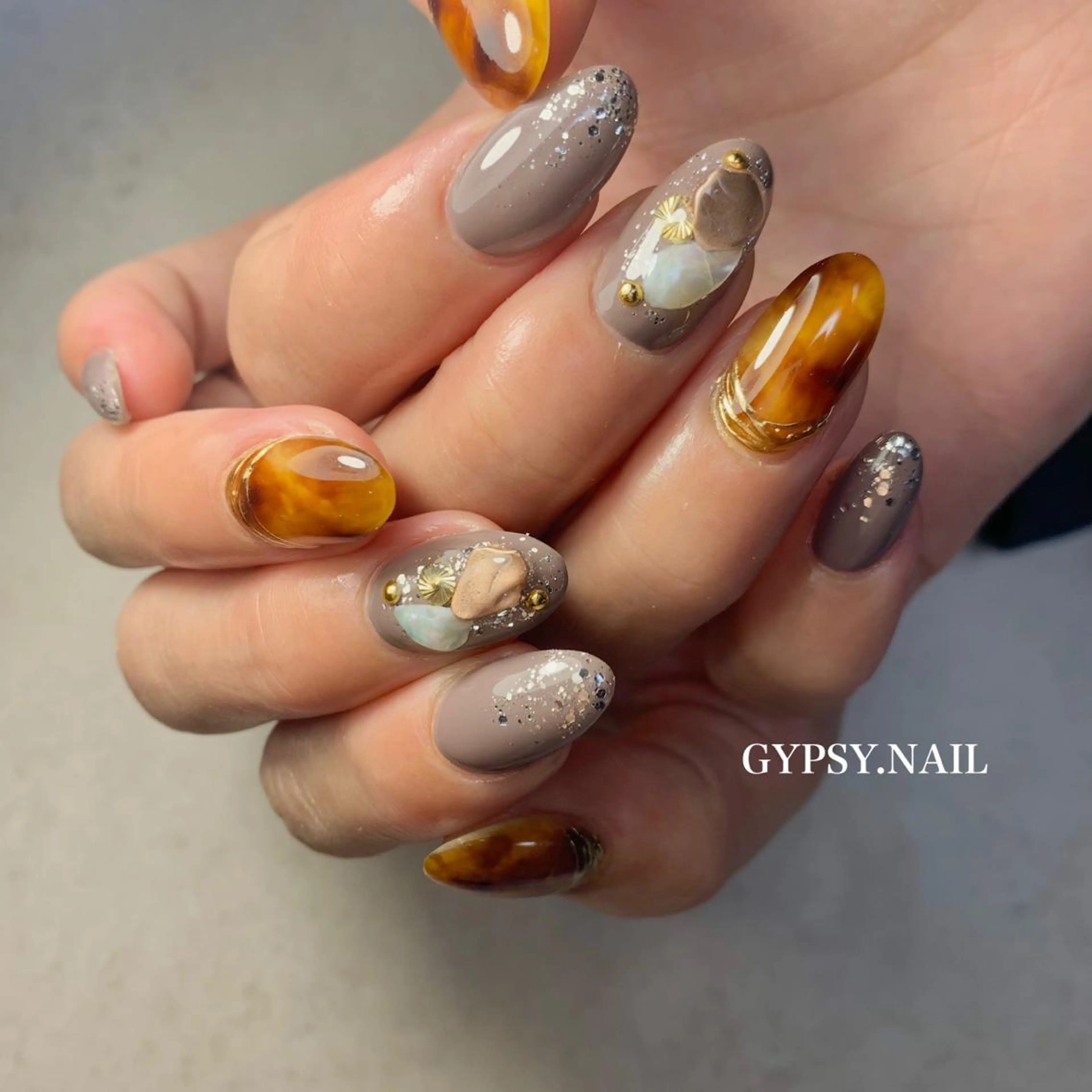 ネイル GYPSY.NAIL所属・GYPSY.NAIL akariのネイルデザイン