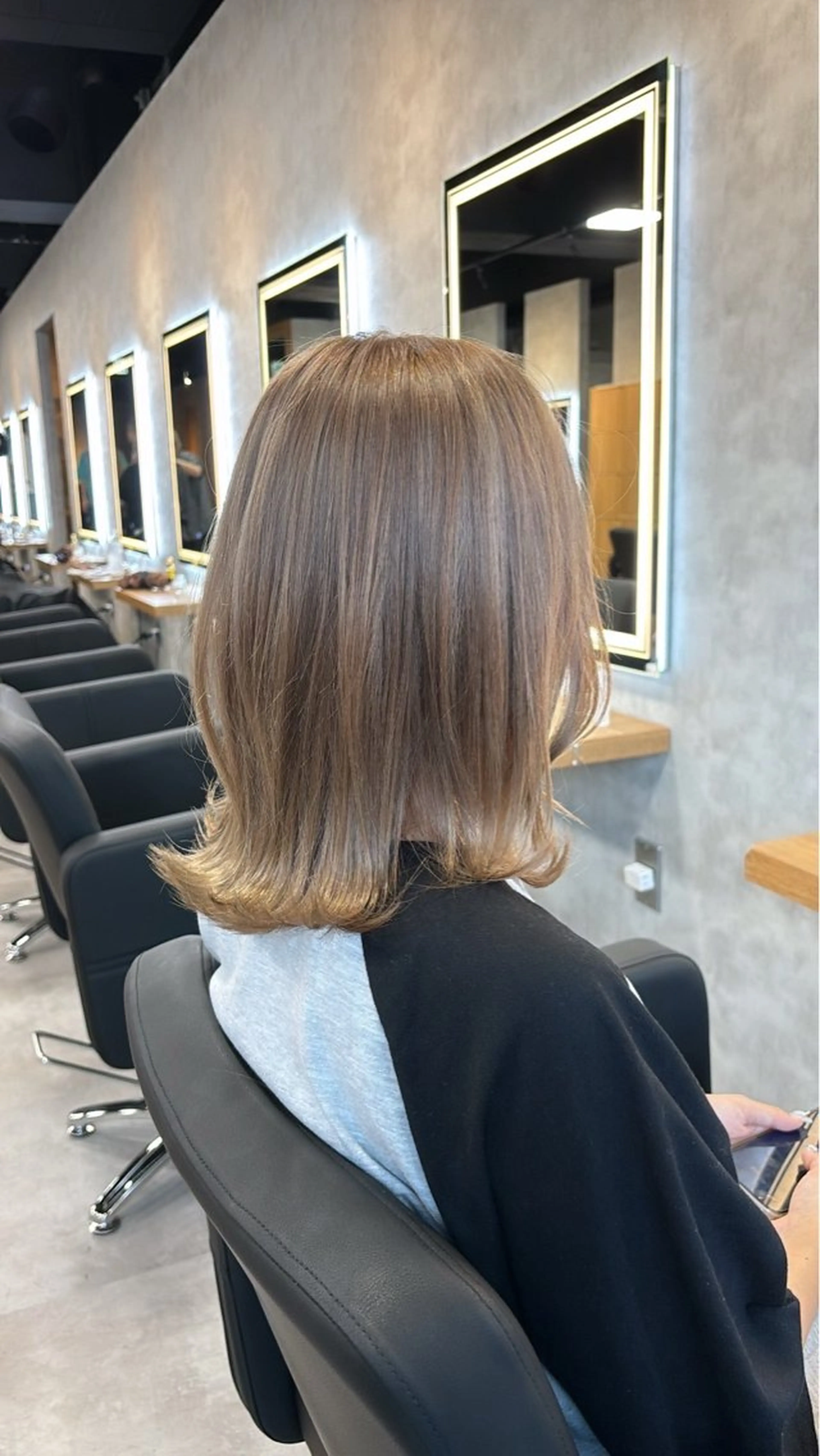 ロング カラー ヘアアレンジ ヘアカラー トリートメント ヘアセット レイヤー×グレージュ の達人HAYATOのヘアスタイル