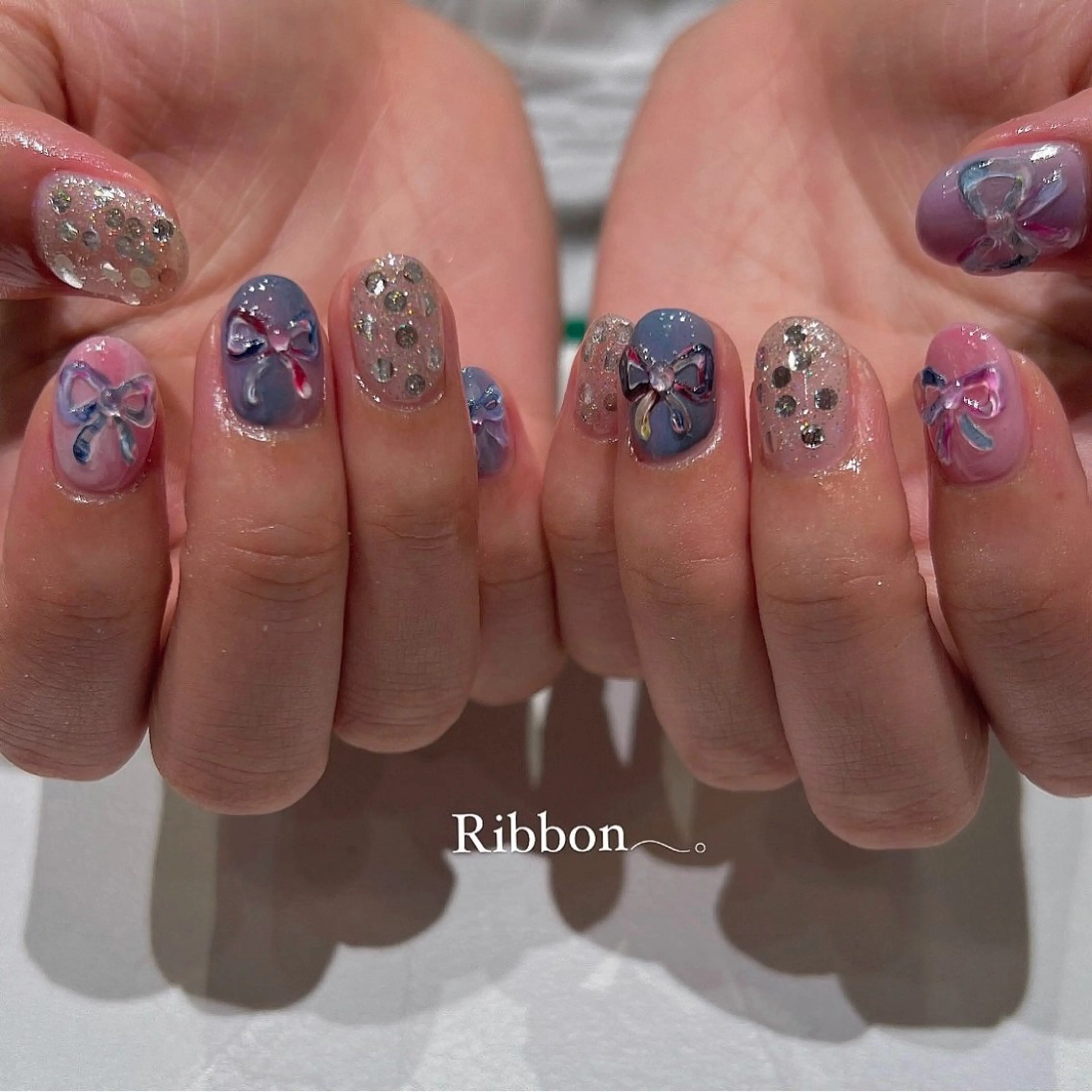 ネイル ぷっくりネイル リボン 個性派ニュアンス ネイル Nao.のネイルデザイン