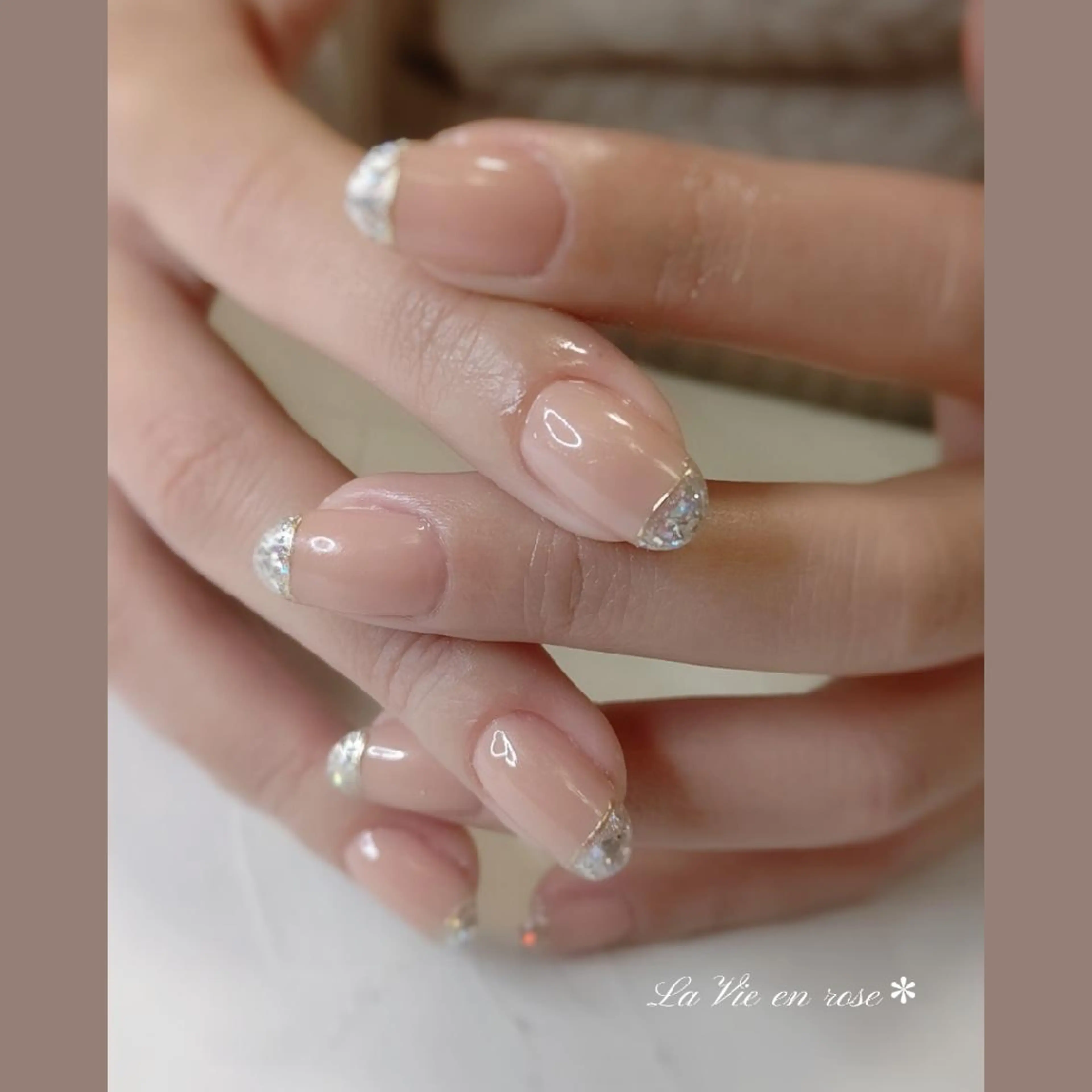 ネイル フレンチネイル ミラーネイル ラヴィアン ローズのネイルデザイン