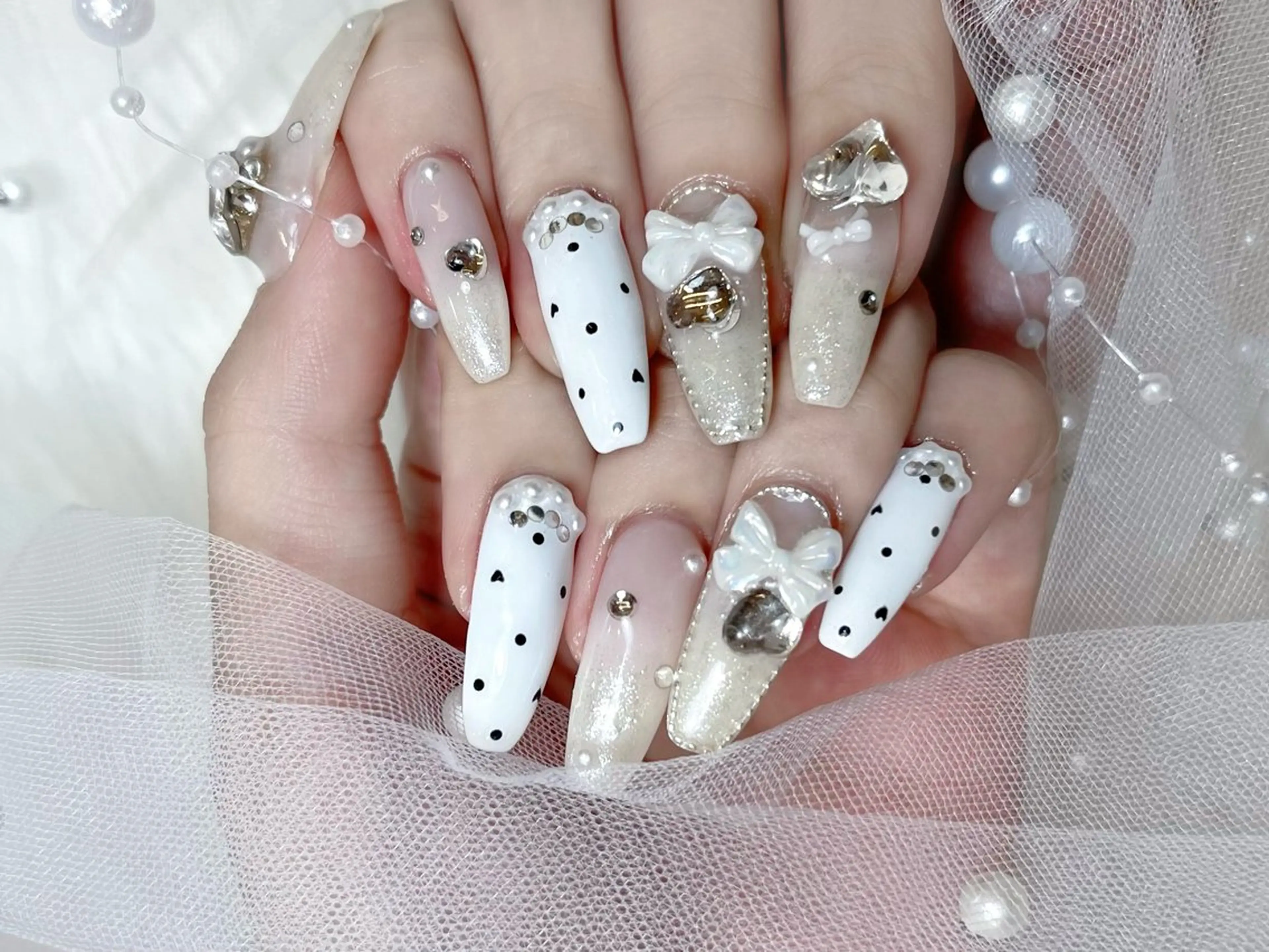ミディアム Chiin Nail Stylistのネイルデザイン