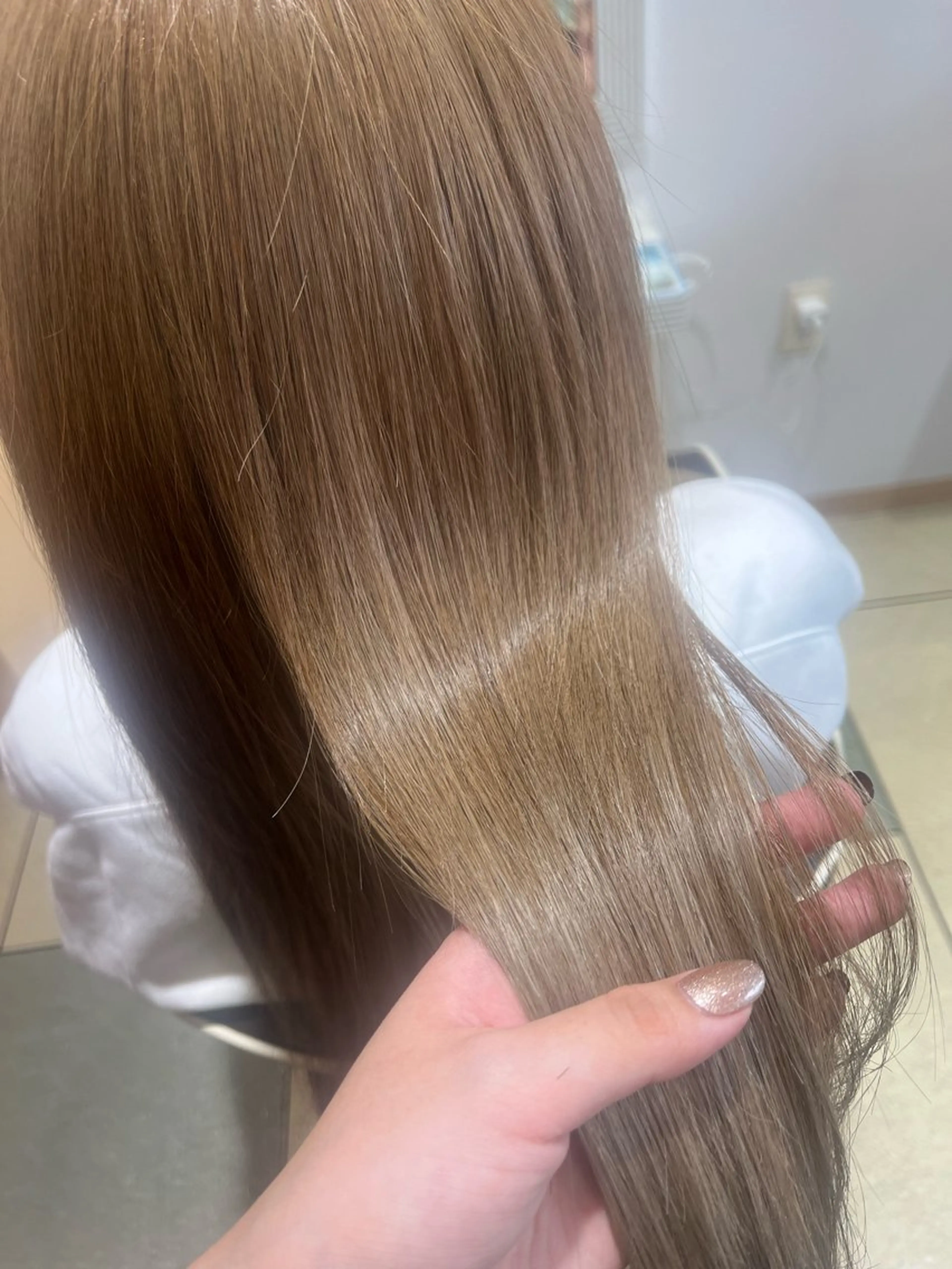 ロング カラー ベージュカラー⌇ くびれヘア.𐙚心音のヘアスタイル