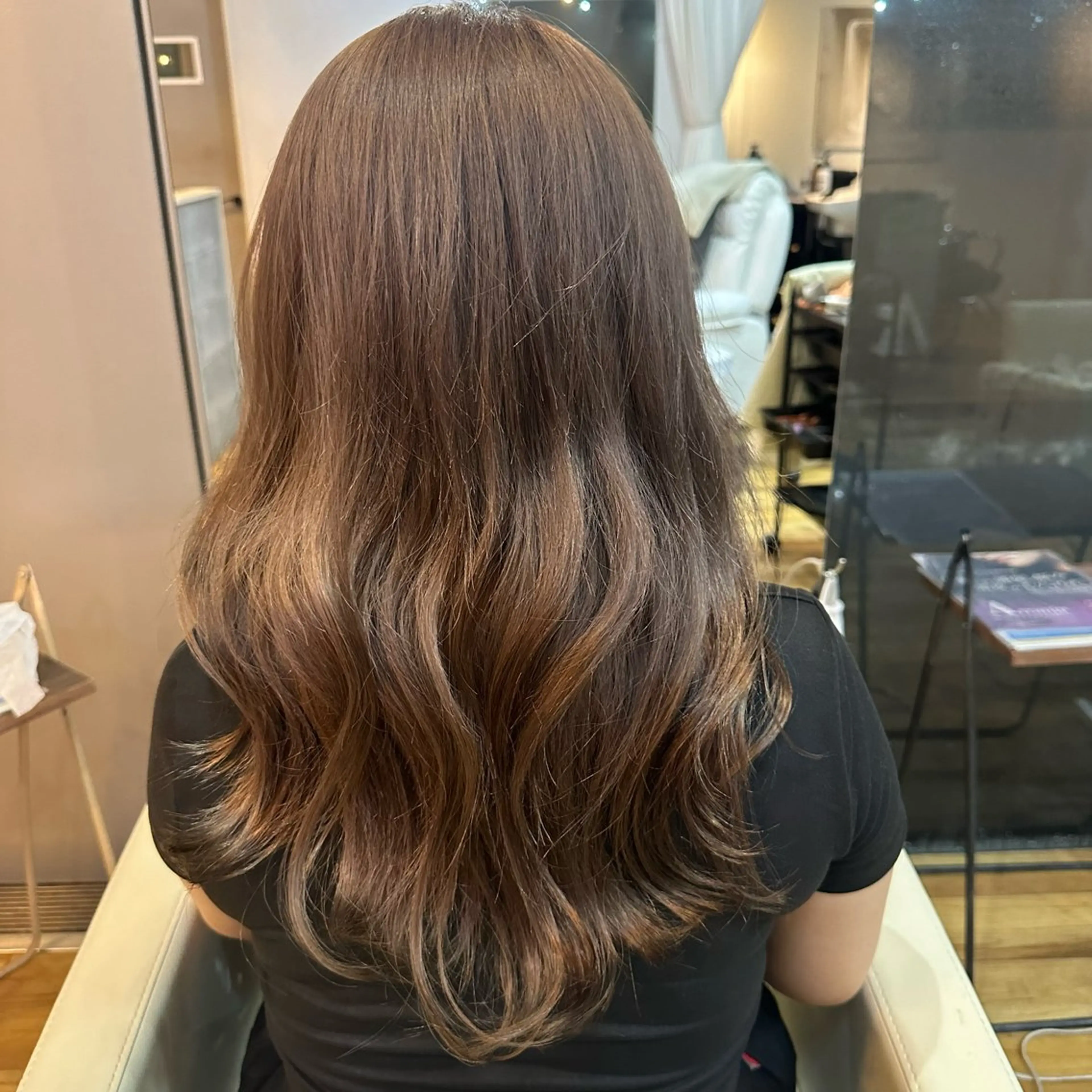 カラー アッシュ アッシュブラウン ブリーチ ブラウンカラー ヘアカラー 大原 正寛のヘアスタイル