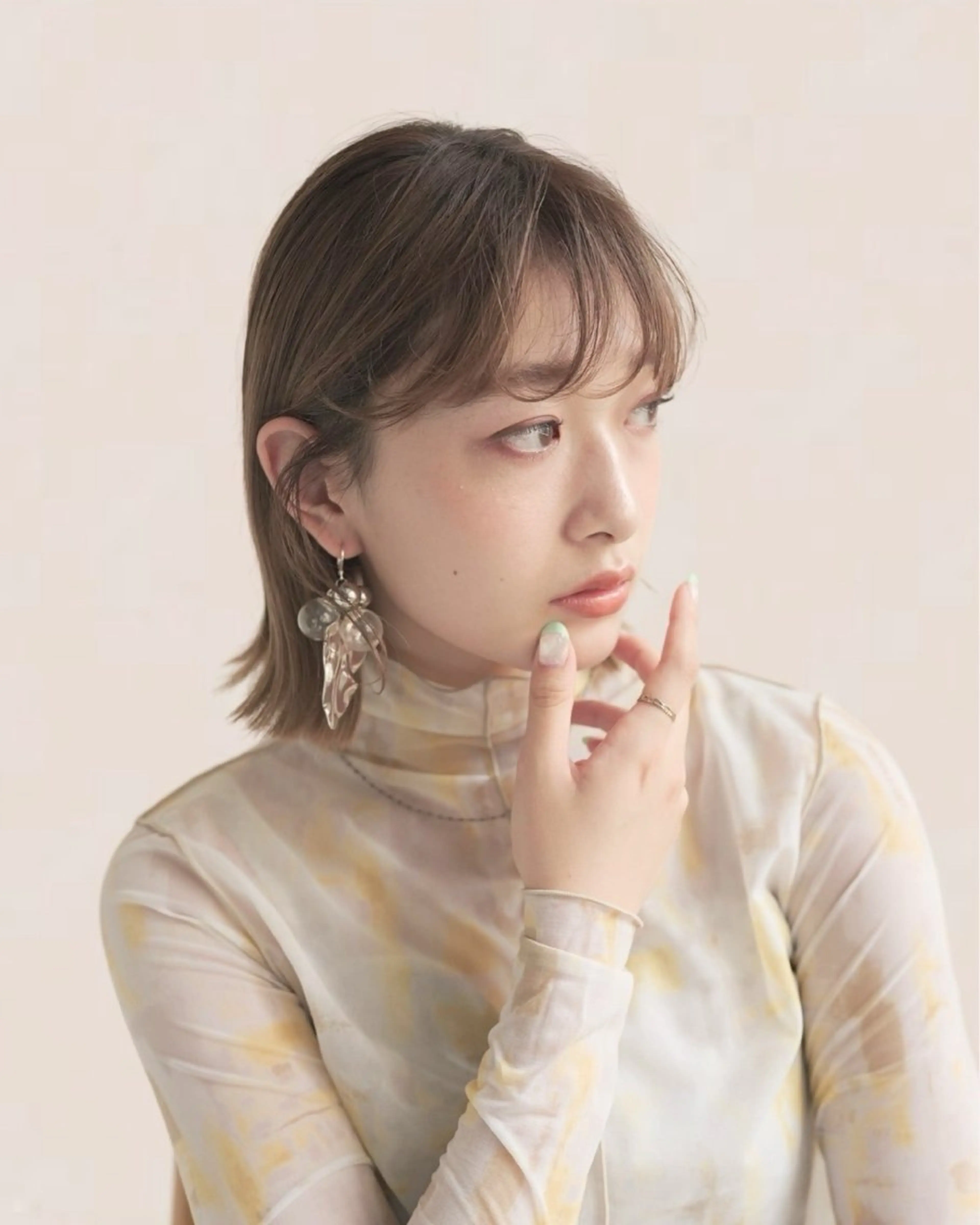 ミディアム Joule 建山美友のヘアスタイル