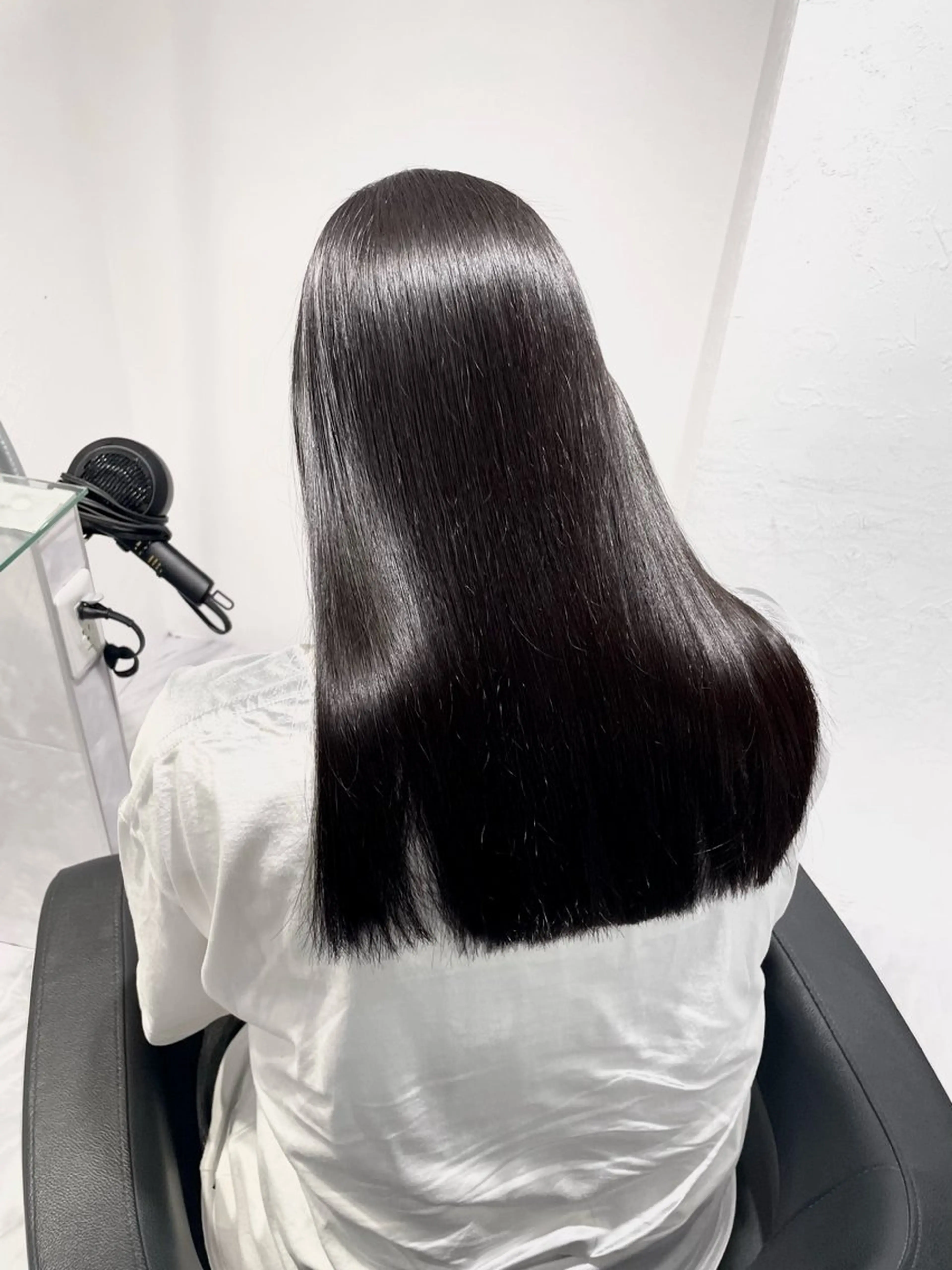 セミロング カラー カット ヘアカラー トリートメント ヘッドスパ ヘアセット 表参道♡暗髪^ྀི 艶カラー♡アユミのヘアスタイル