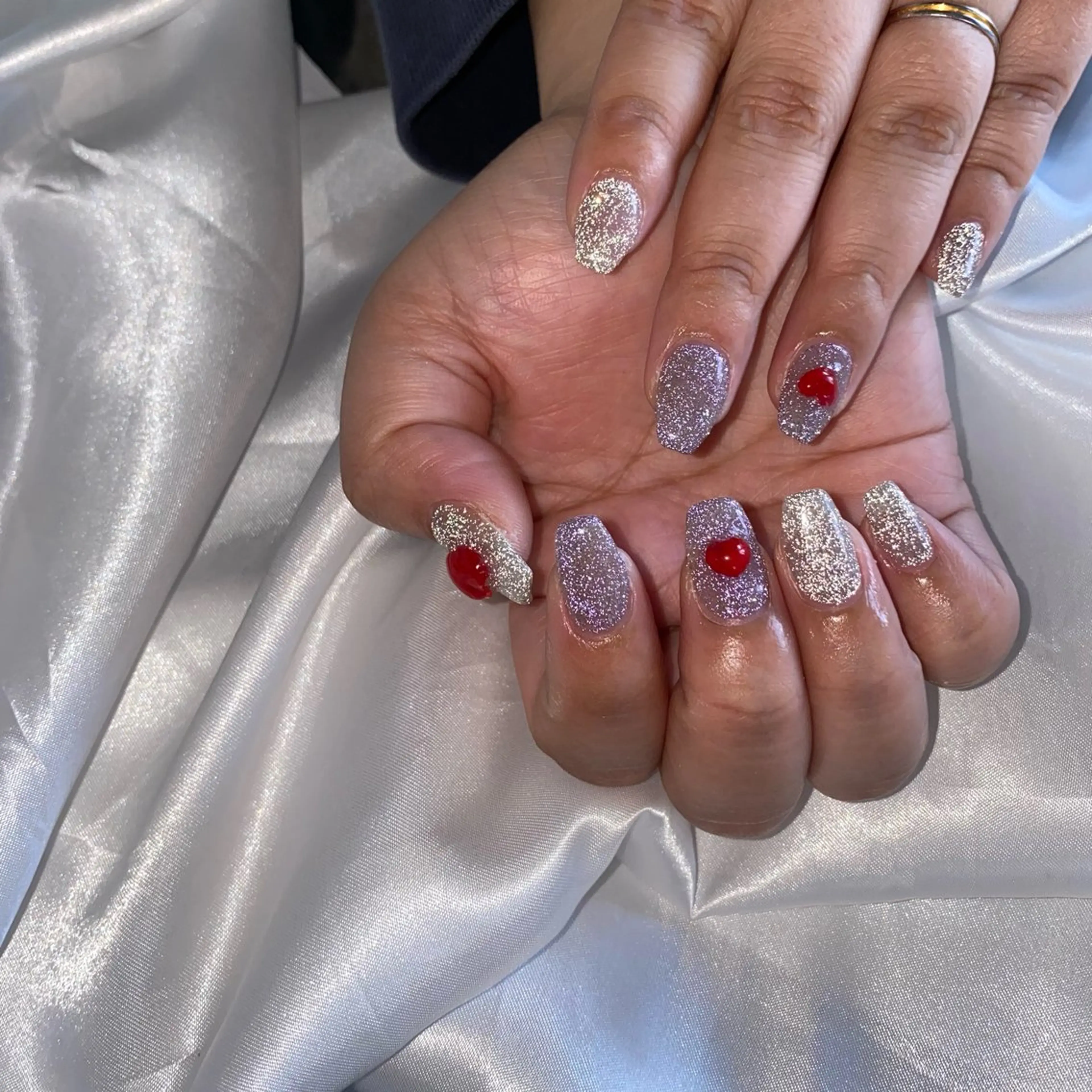 ネイル フラッシュネイル ハンドネイル デコパーツが得意♪ ネイル/眉毛/エステの眉毛・アイブロウイメージ