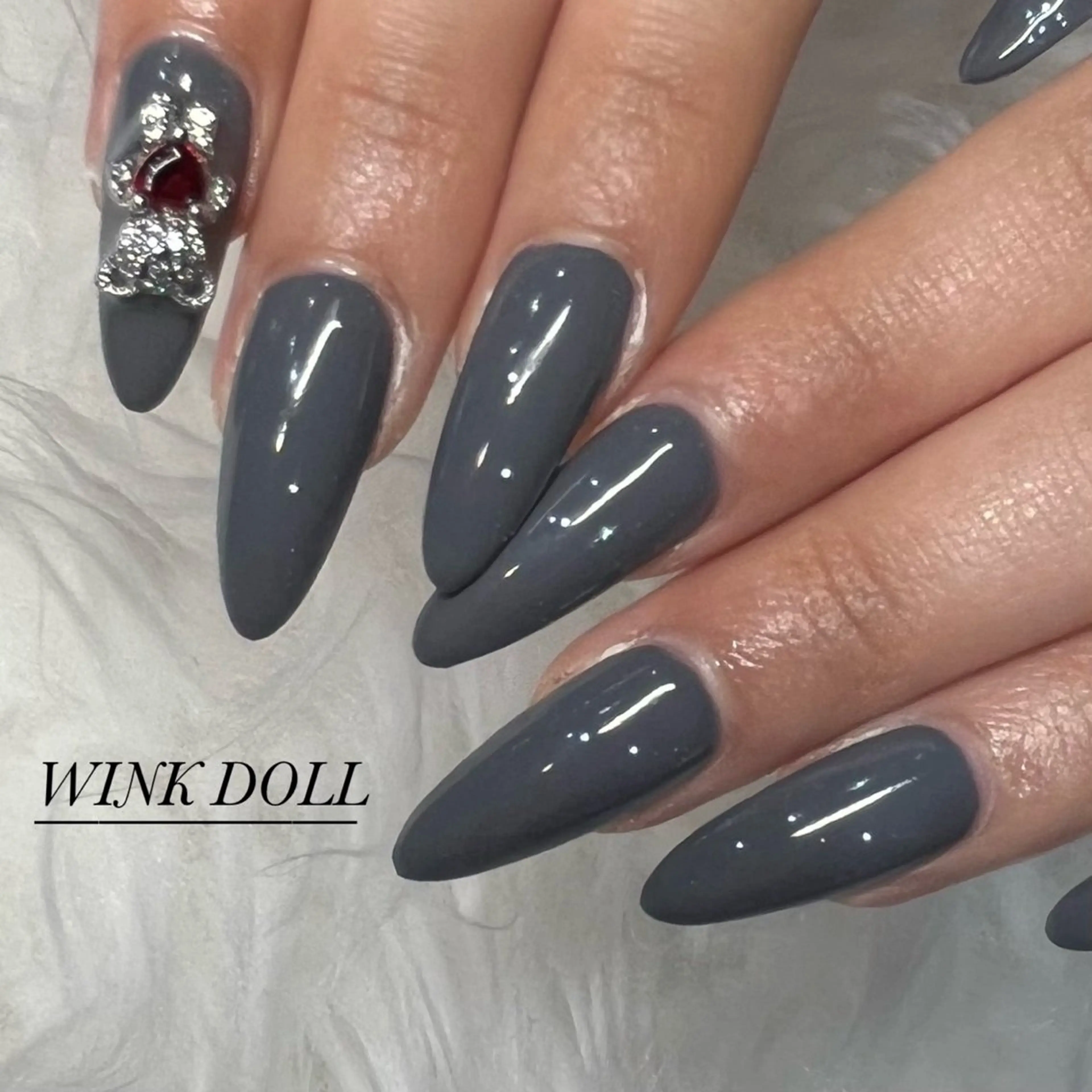 ネイル ハンドネイル WINK DOLL RIANのネイルデザイン