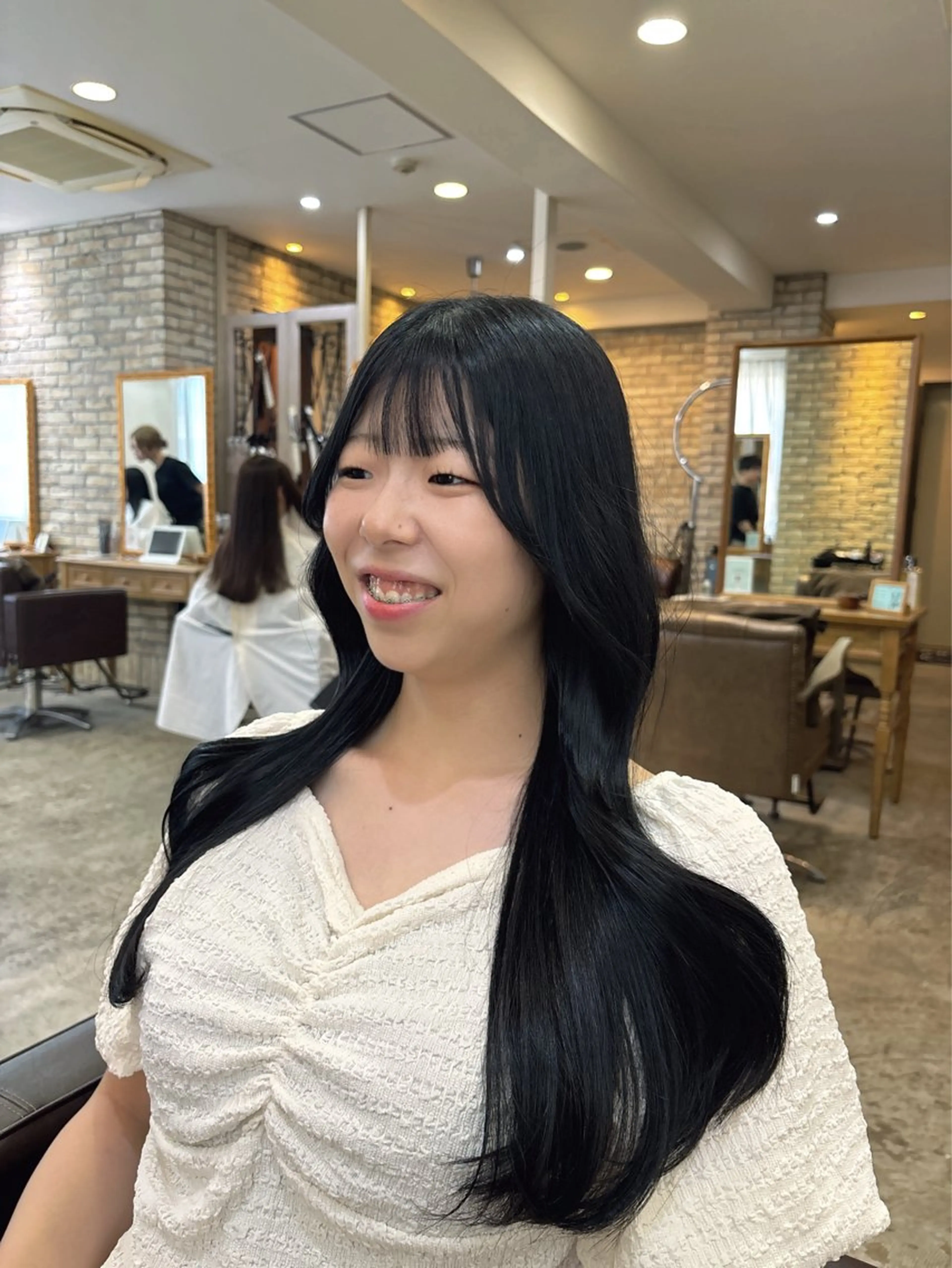 ロング ヘアカラー トリートメント 髪質改善特化🫧韓国 🇰🇷amiruのヘアスタイル