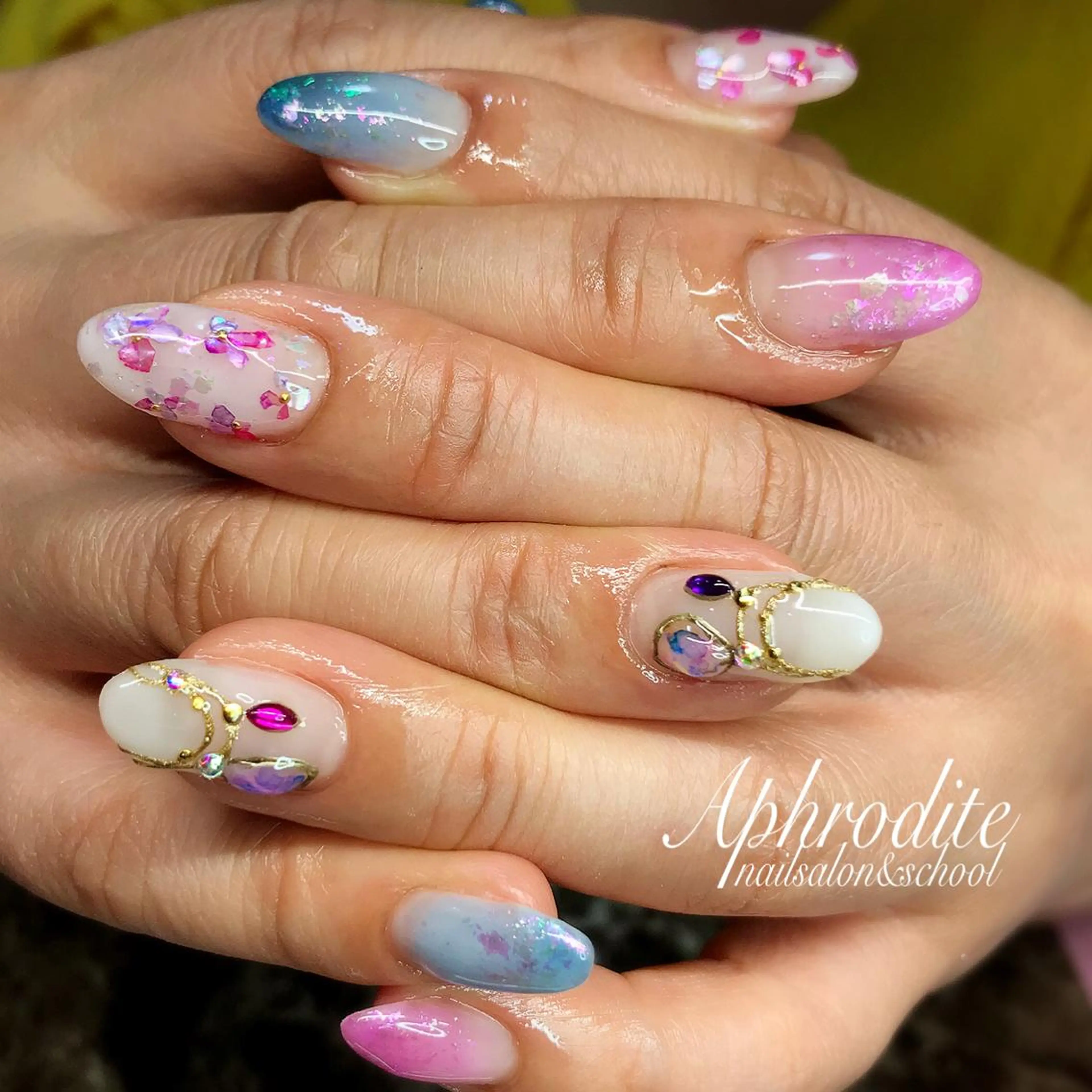 ネイル ハンドネイル APHRODITE Nagisaのネイルデザイン