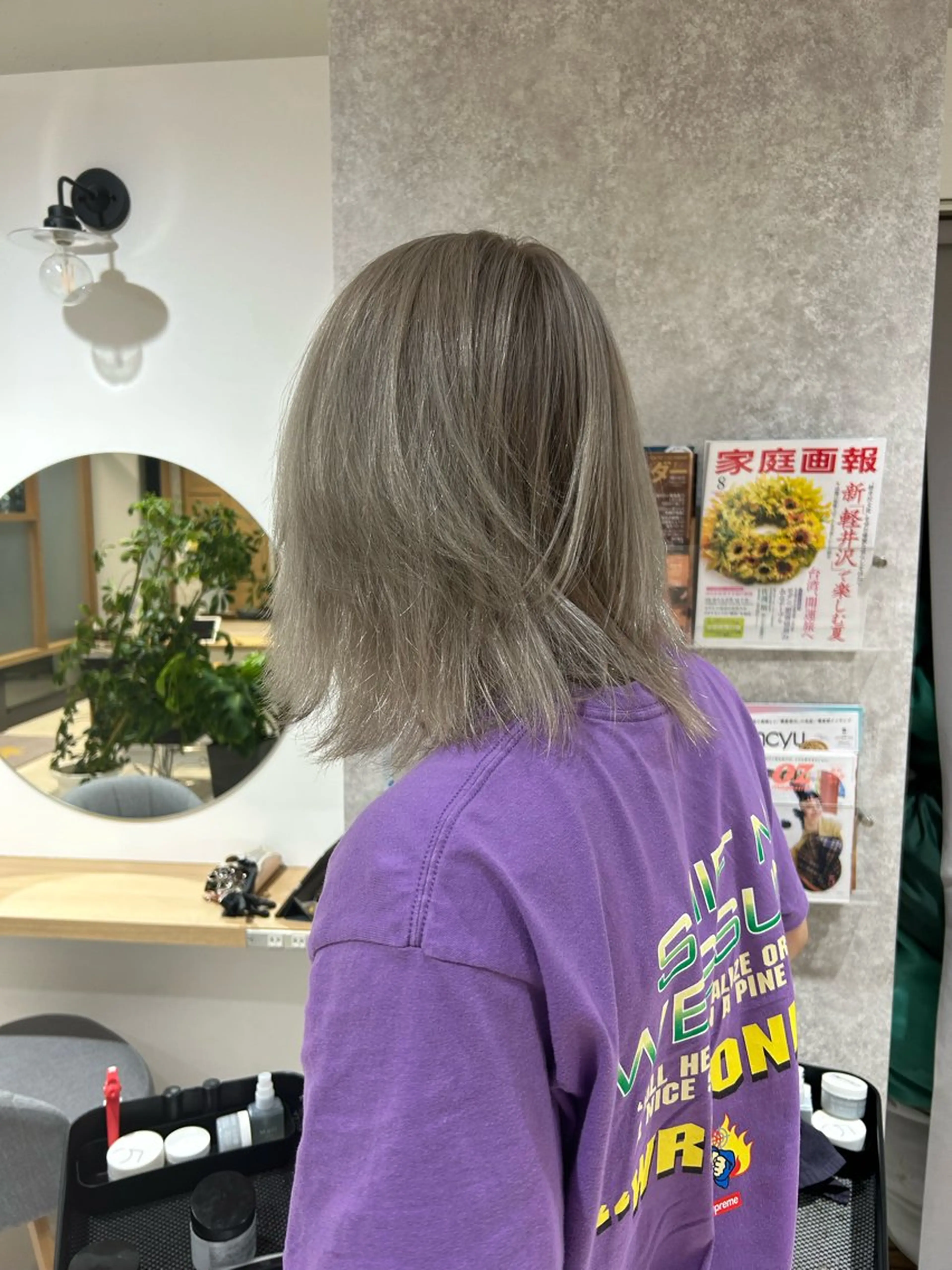 カラー 佐藤 嶺のヘアスタイル