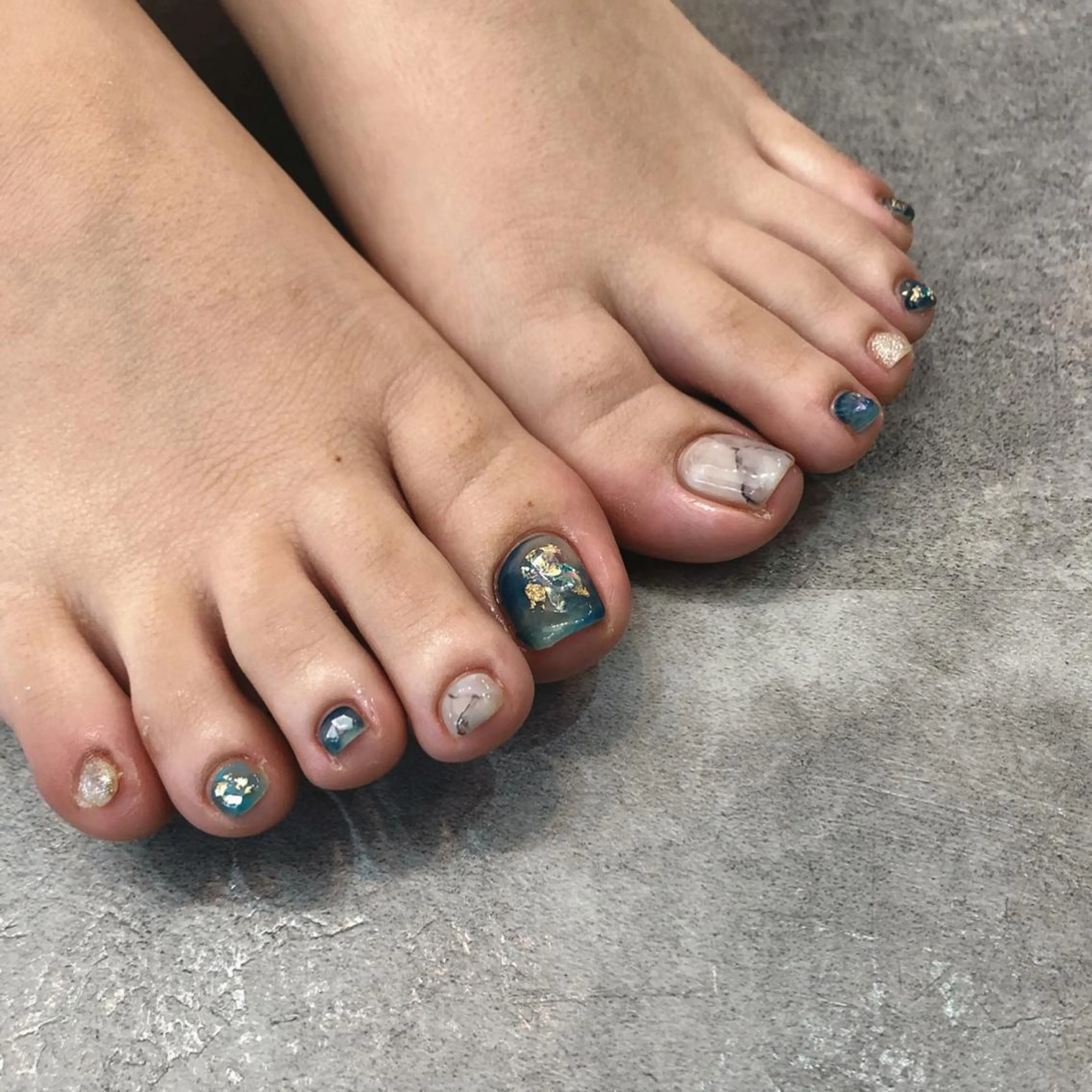 ネイル illfrere所属・illfrere イルフレール🌙のネイルデザイン