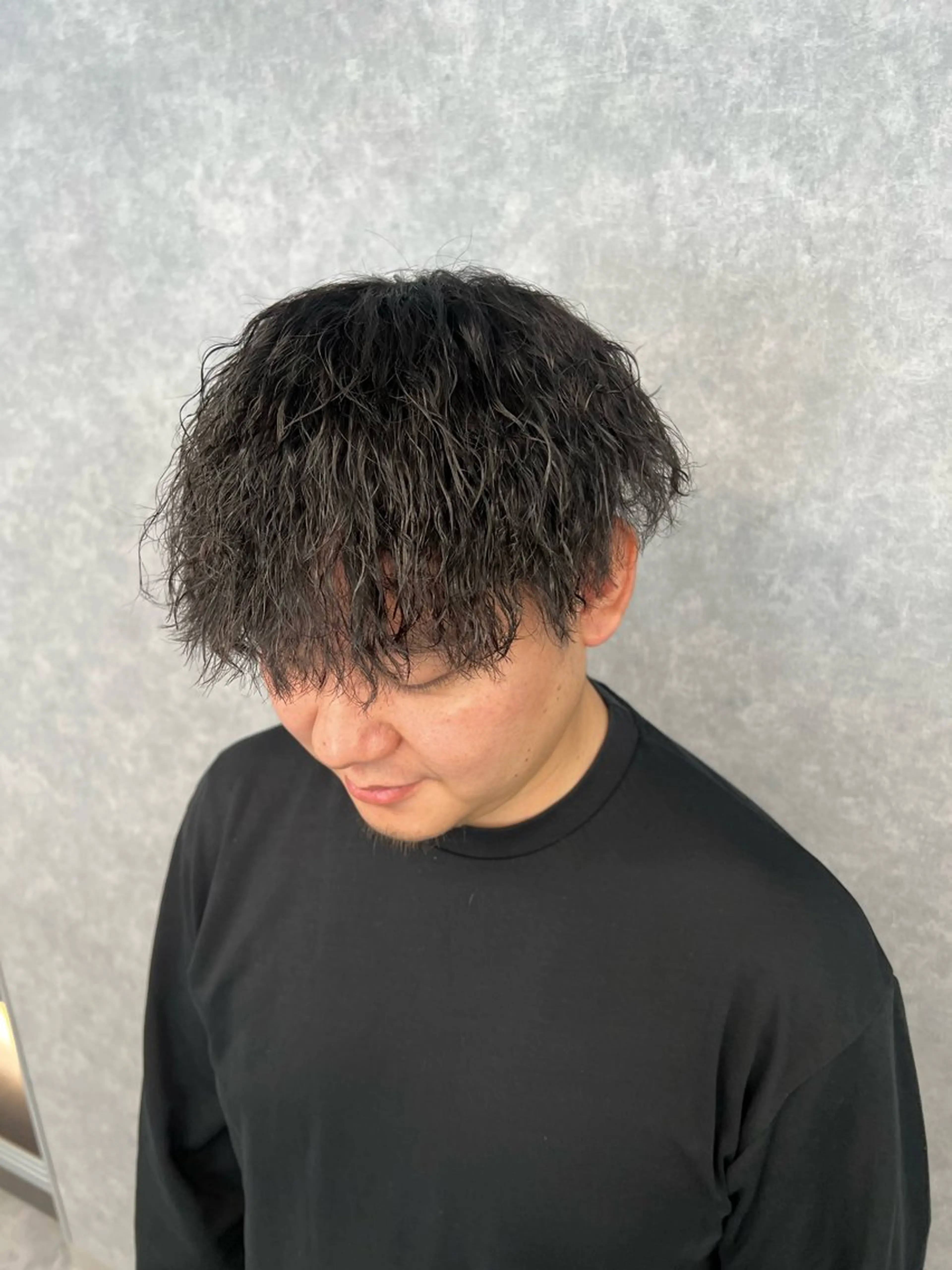 パーマ メンズ 中井 一葉のヘアスタイル