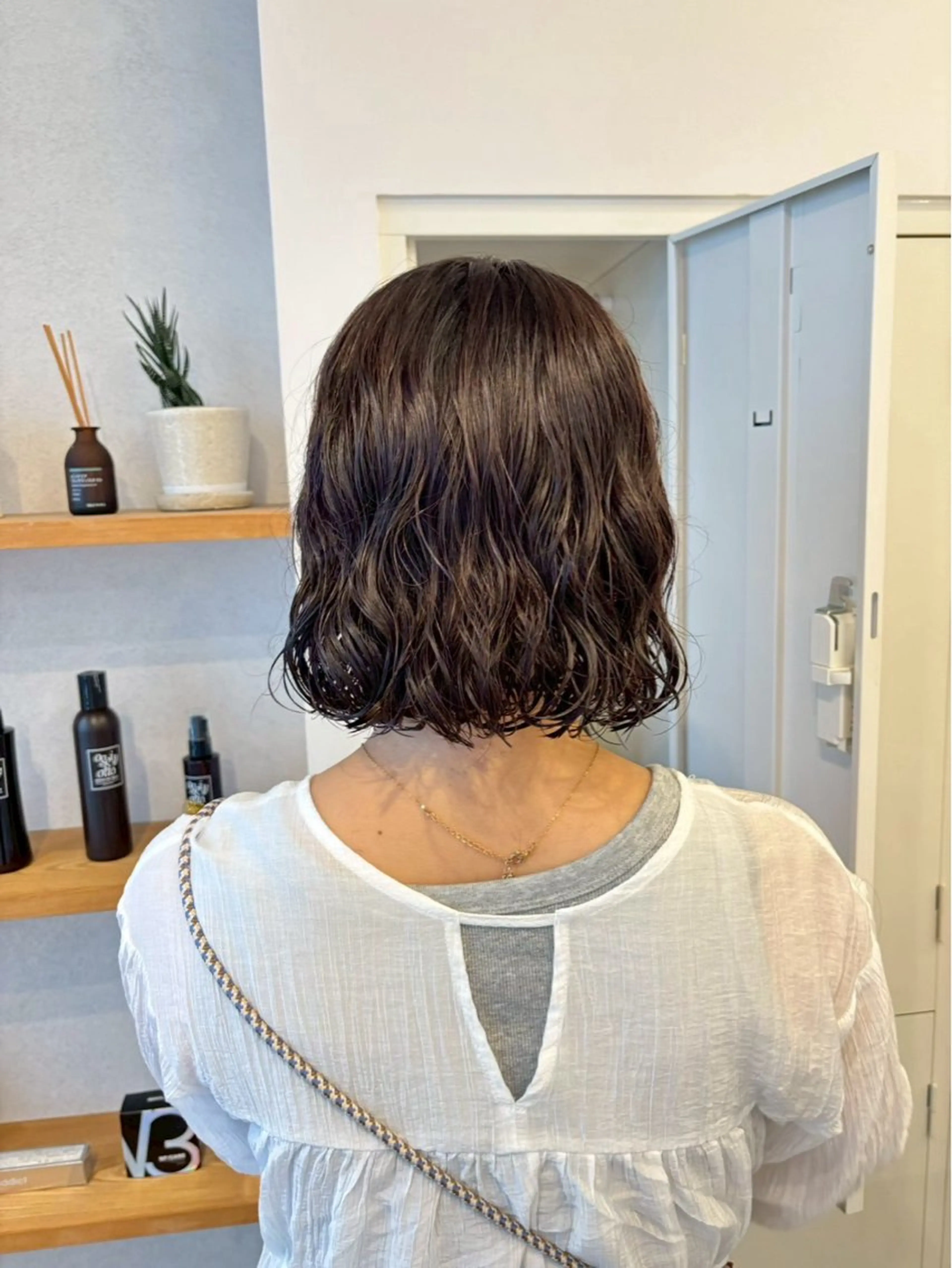 【ボブカット+コスメパーマ】20代女性🌱⚠︎16:00以降のみ※メッセージのやり取り後にご予約確定となります！の写真